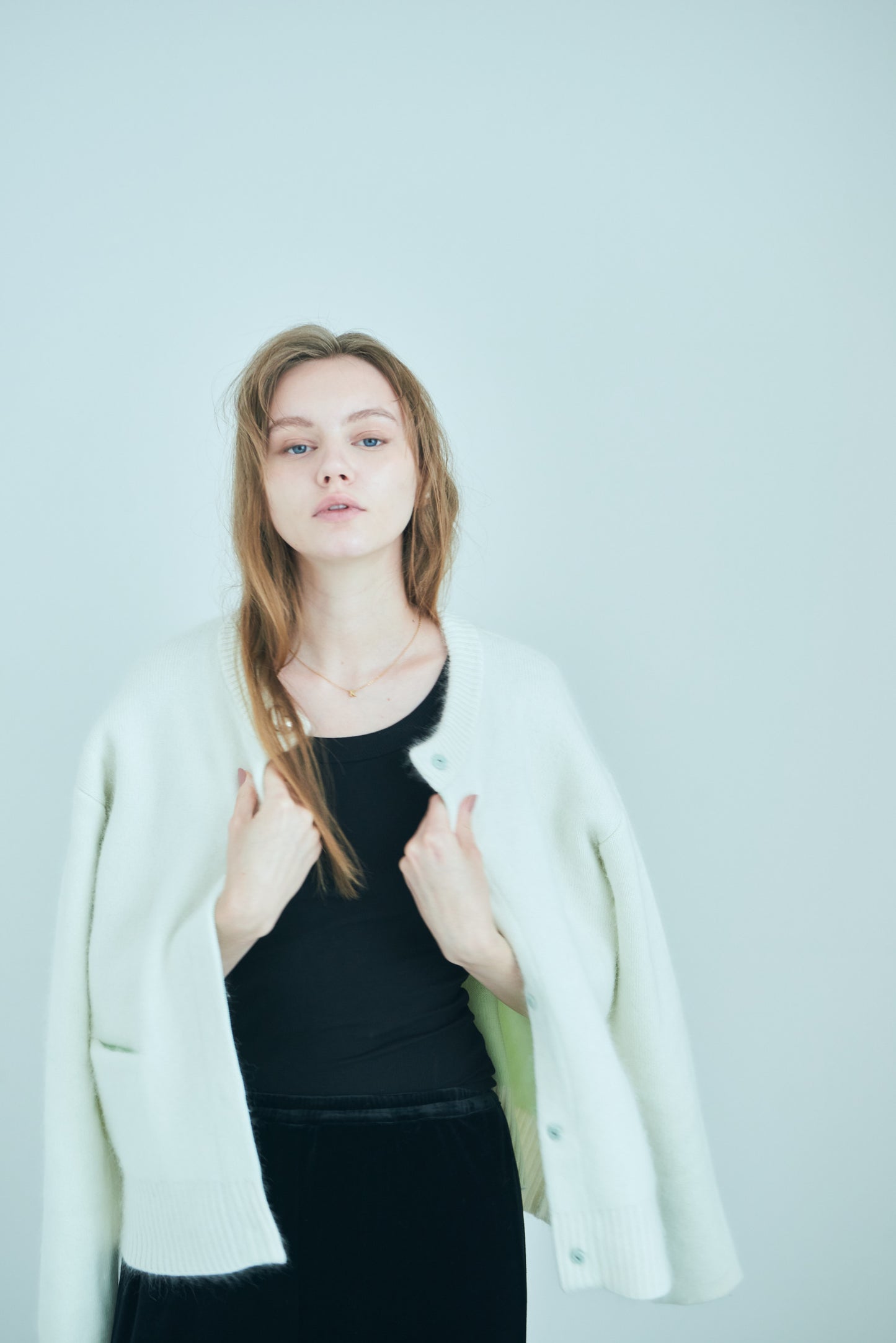 Bicolor raccoon knit coatigan