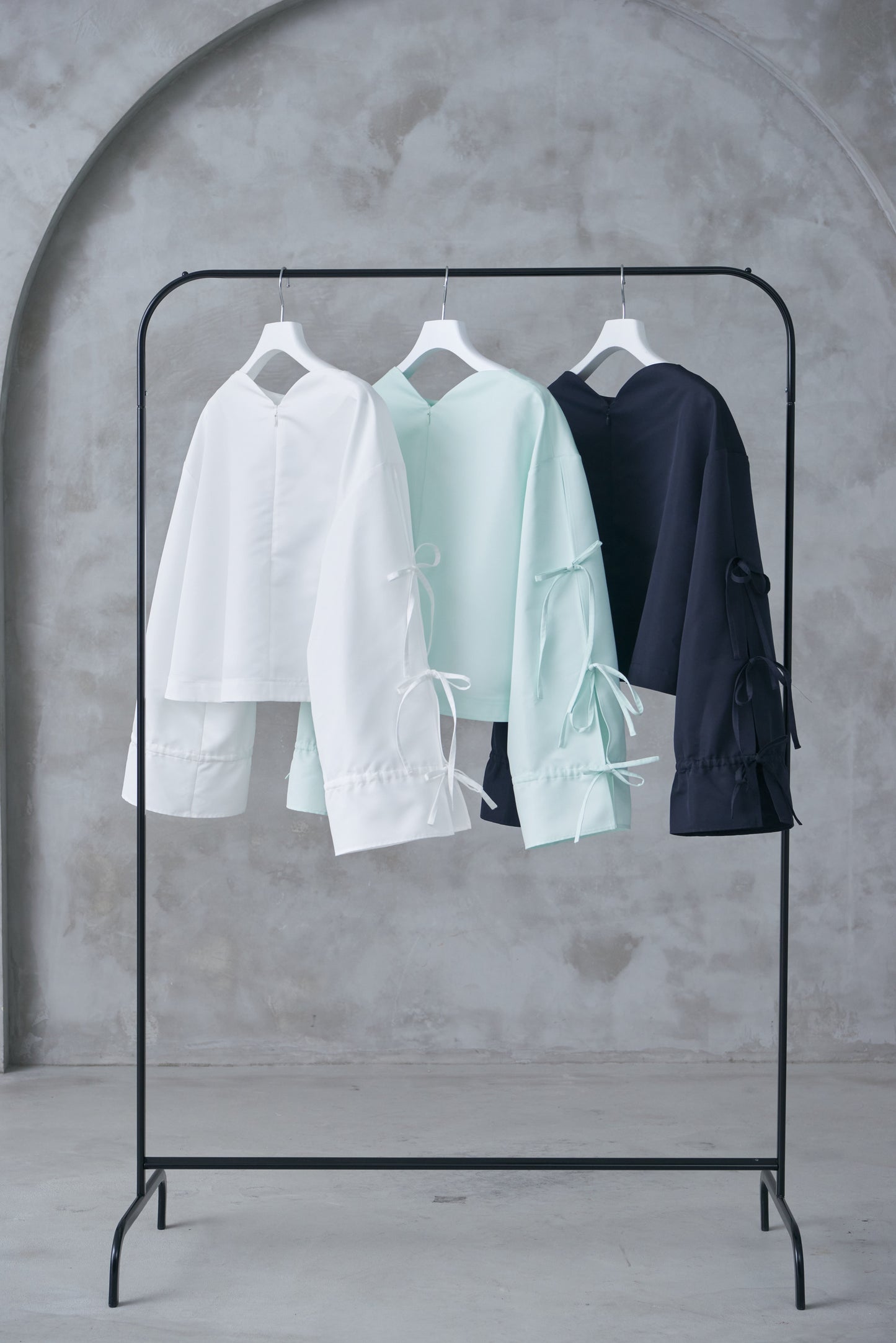 Pre Order/Tie Sleeve Blouse