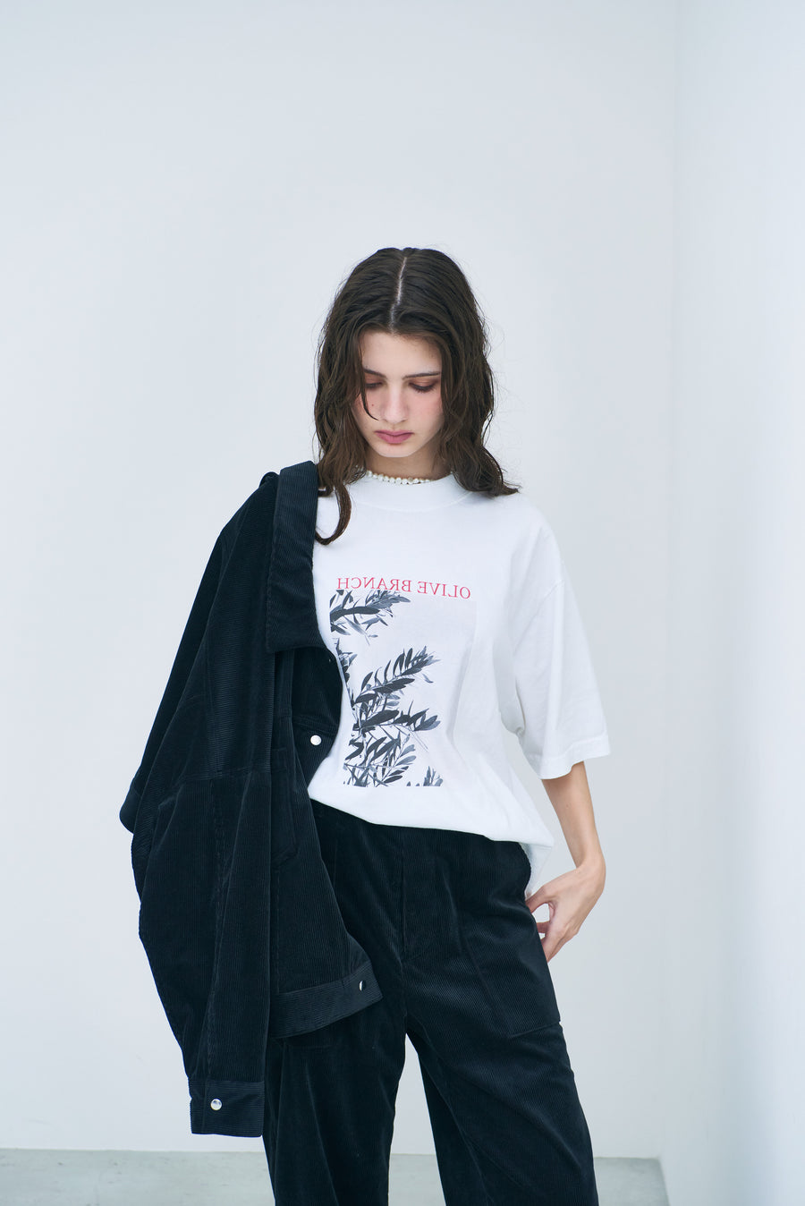 Boyfriend Tee (Olive branch)