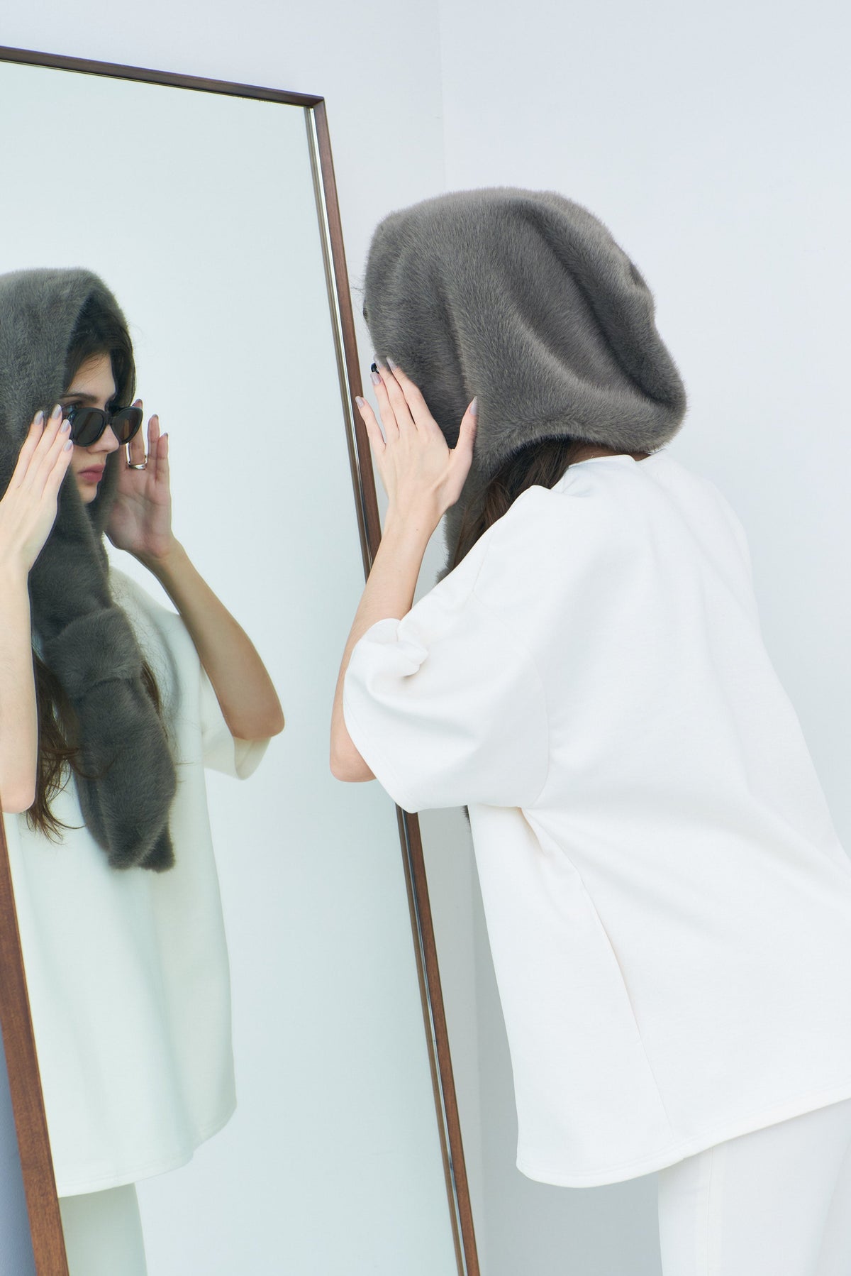 【PRE OREDER】Faux Fur Hood