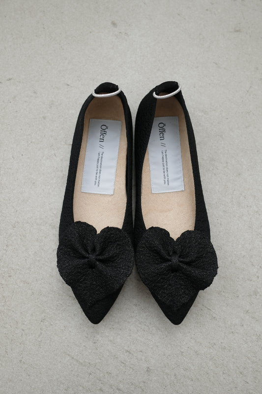 【PRE ORDER】Cœur Flat Pumps (BLACK CŒUR)