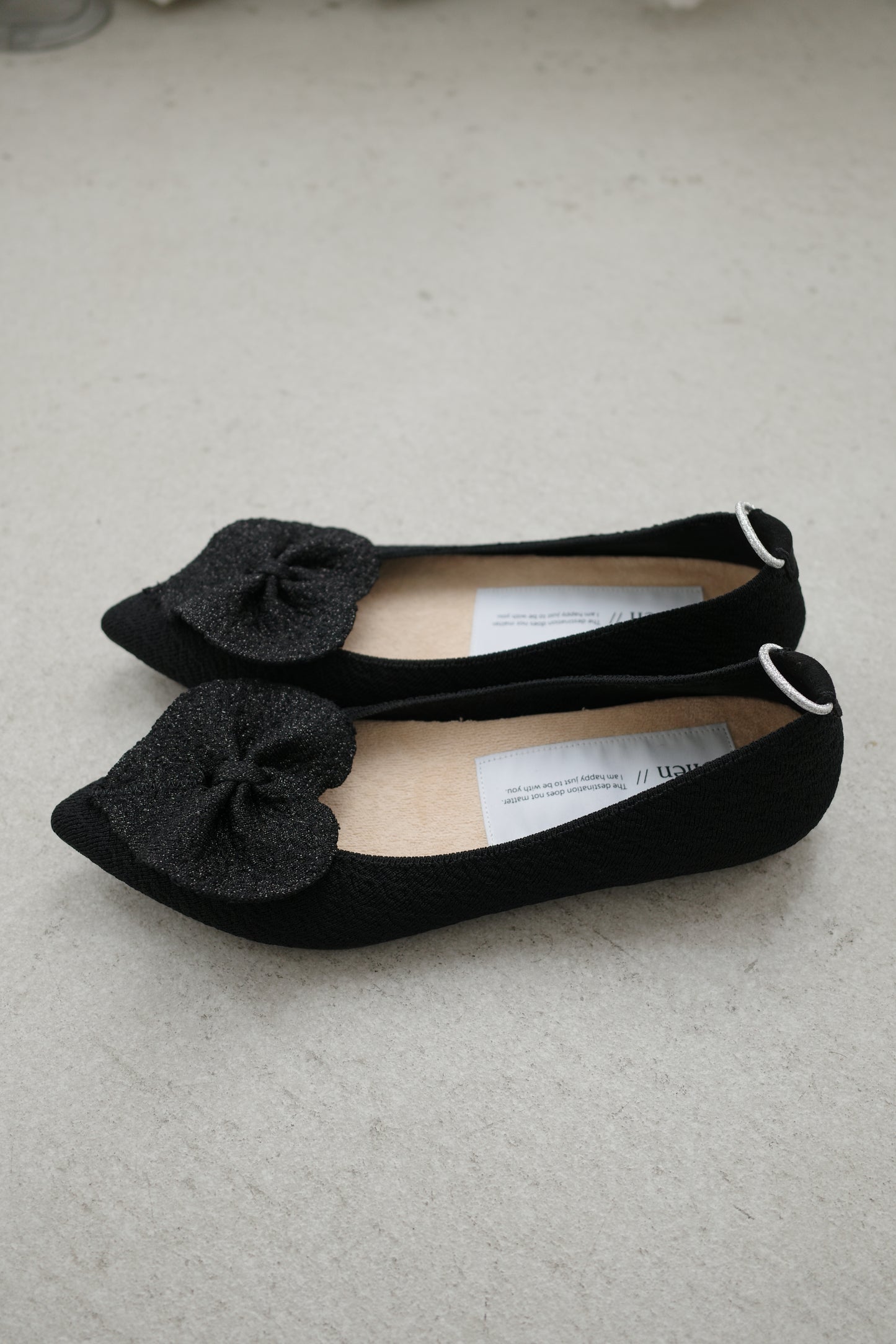 【PRE ORDER】Cœur Flat Pumps