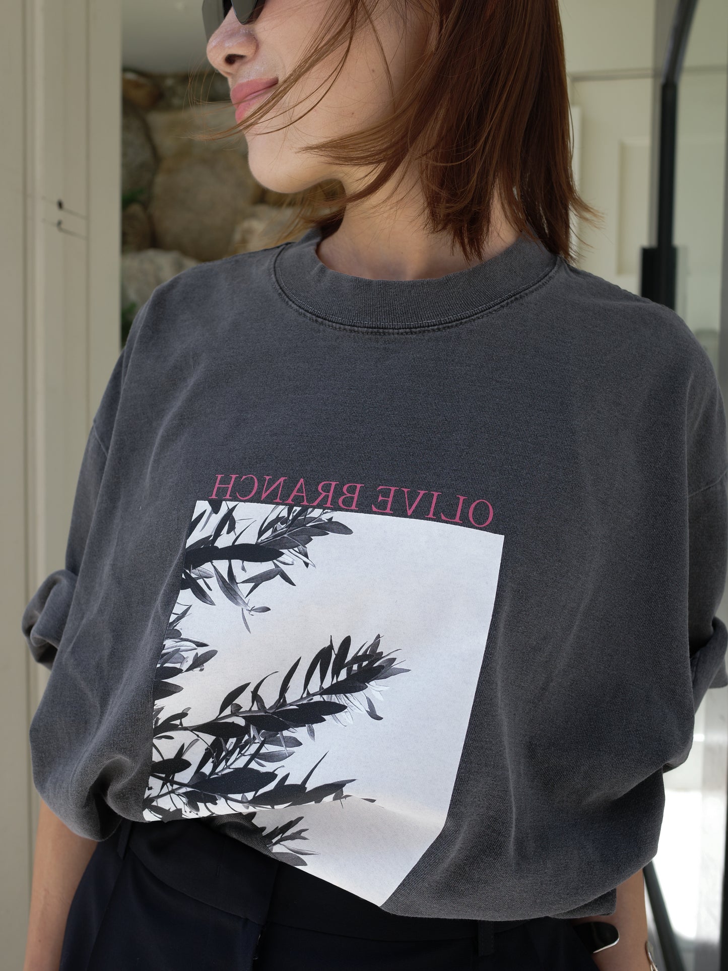 Boyfriend Tee (Olive blanch)