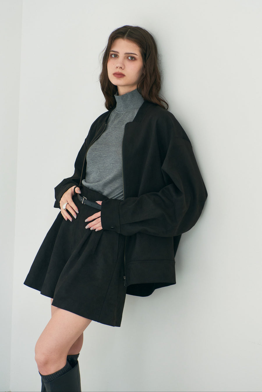 Suede Short Pants