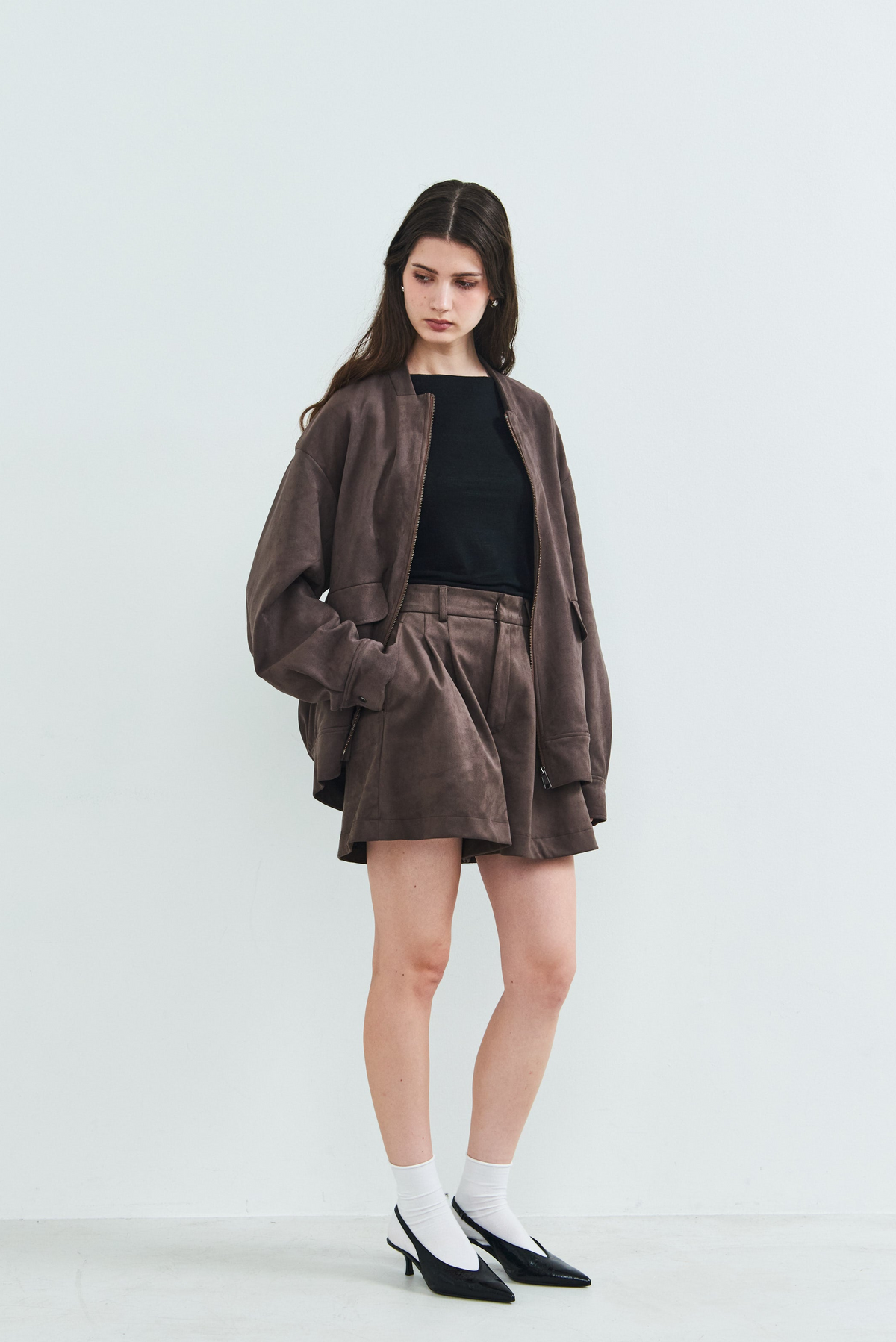 【PRE ORDER】Suede Short Pants