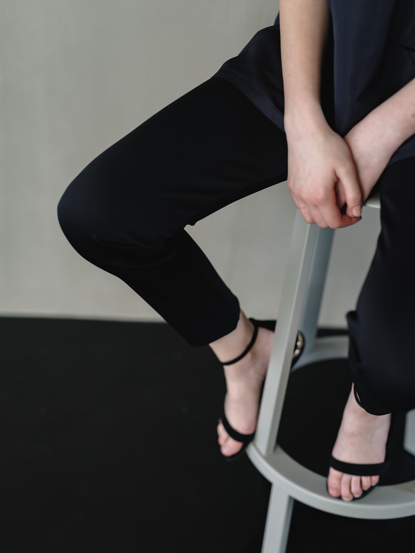 Pre order//Silky fit pants