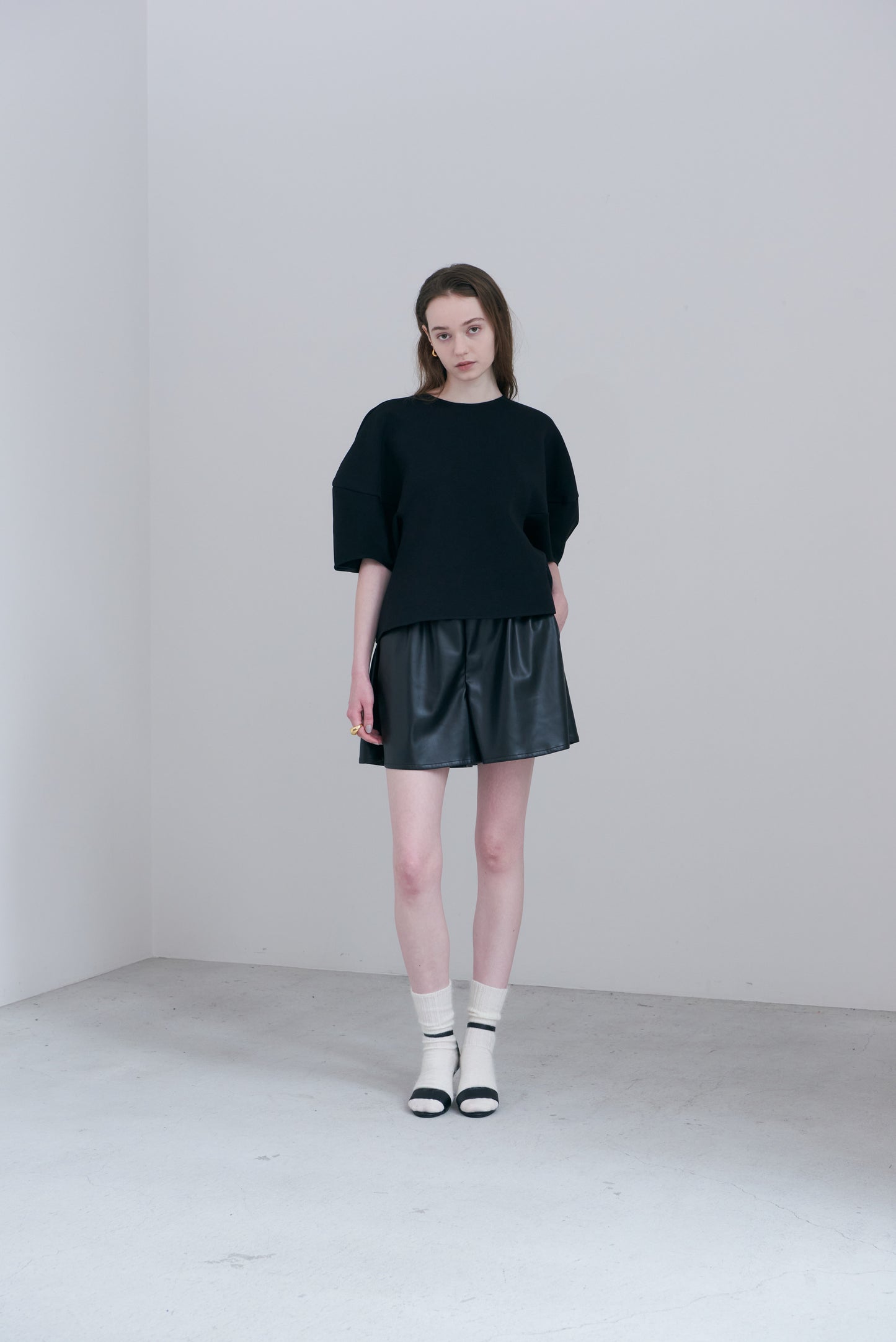 【PRE ORDER】Sculpture Form Pullover