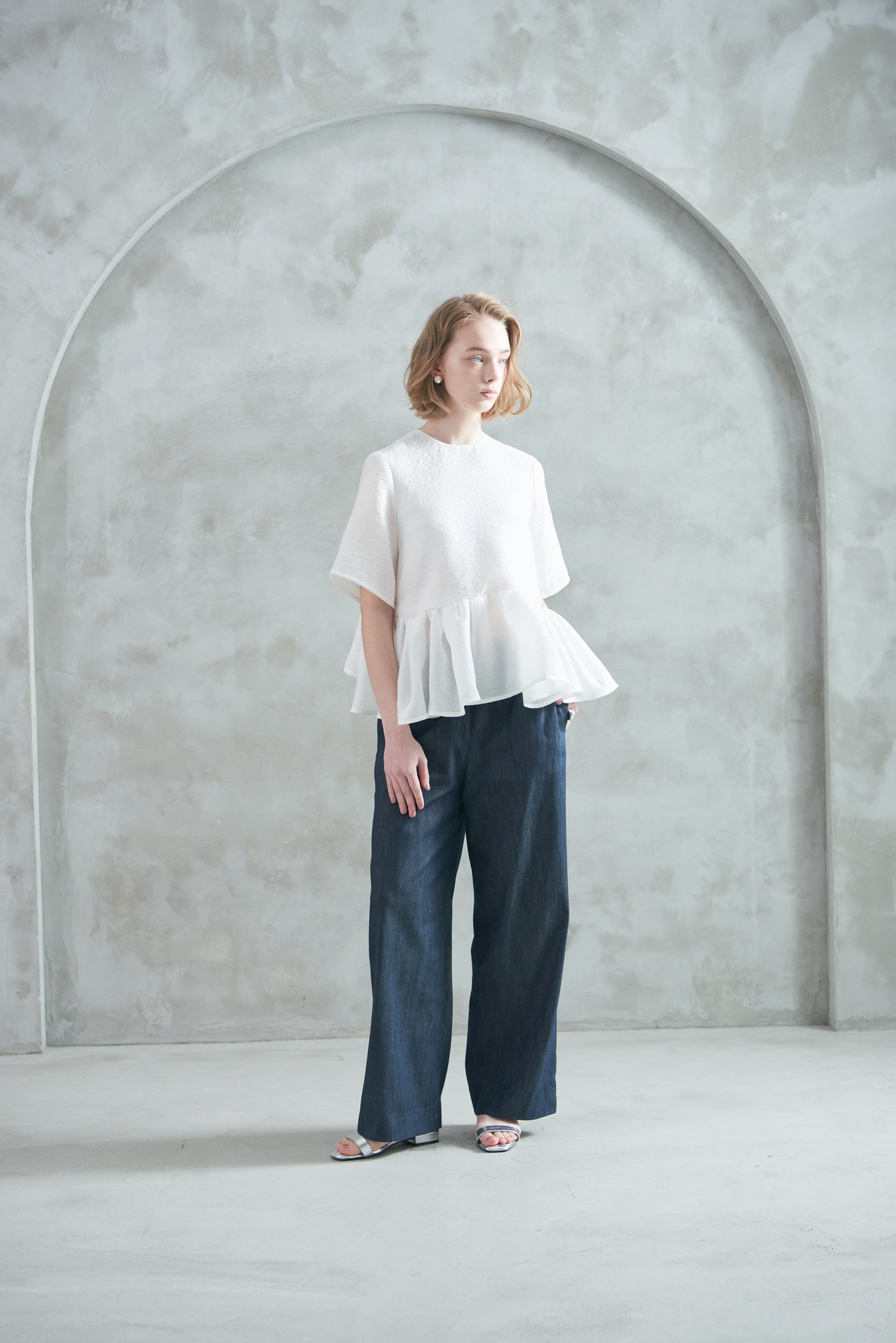 Pre Order/Light Denim Easy Pants