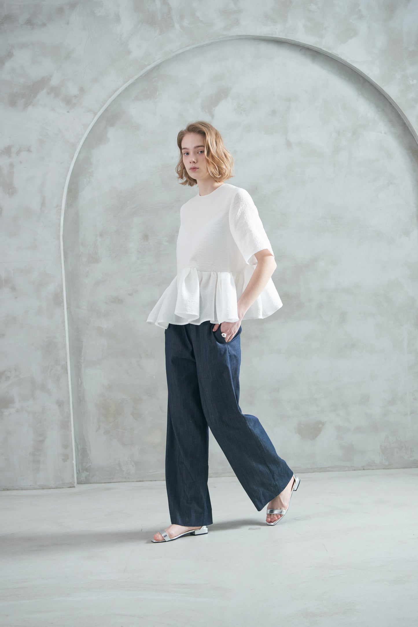 Pre Order/Light Denim Easy Pants