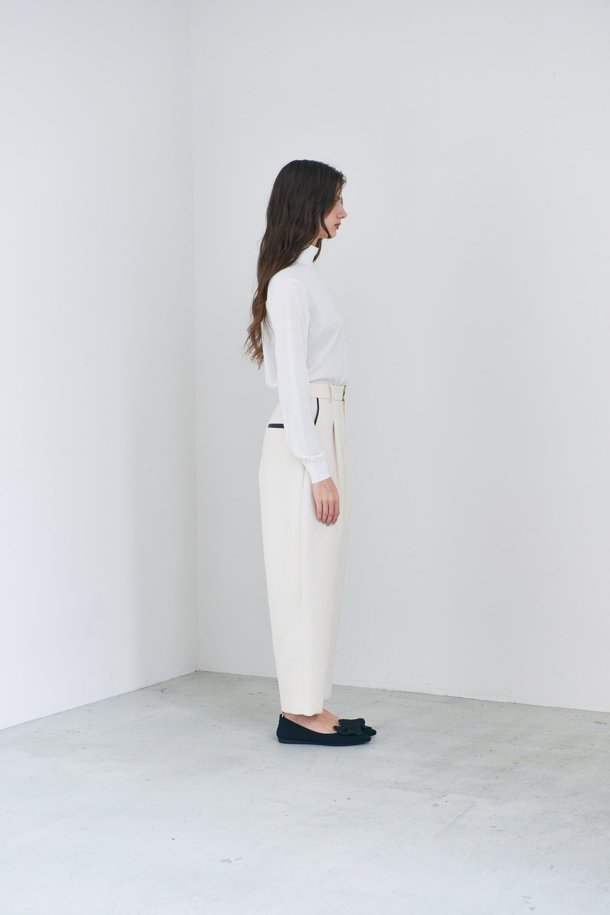 Edge Curve Pants