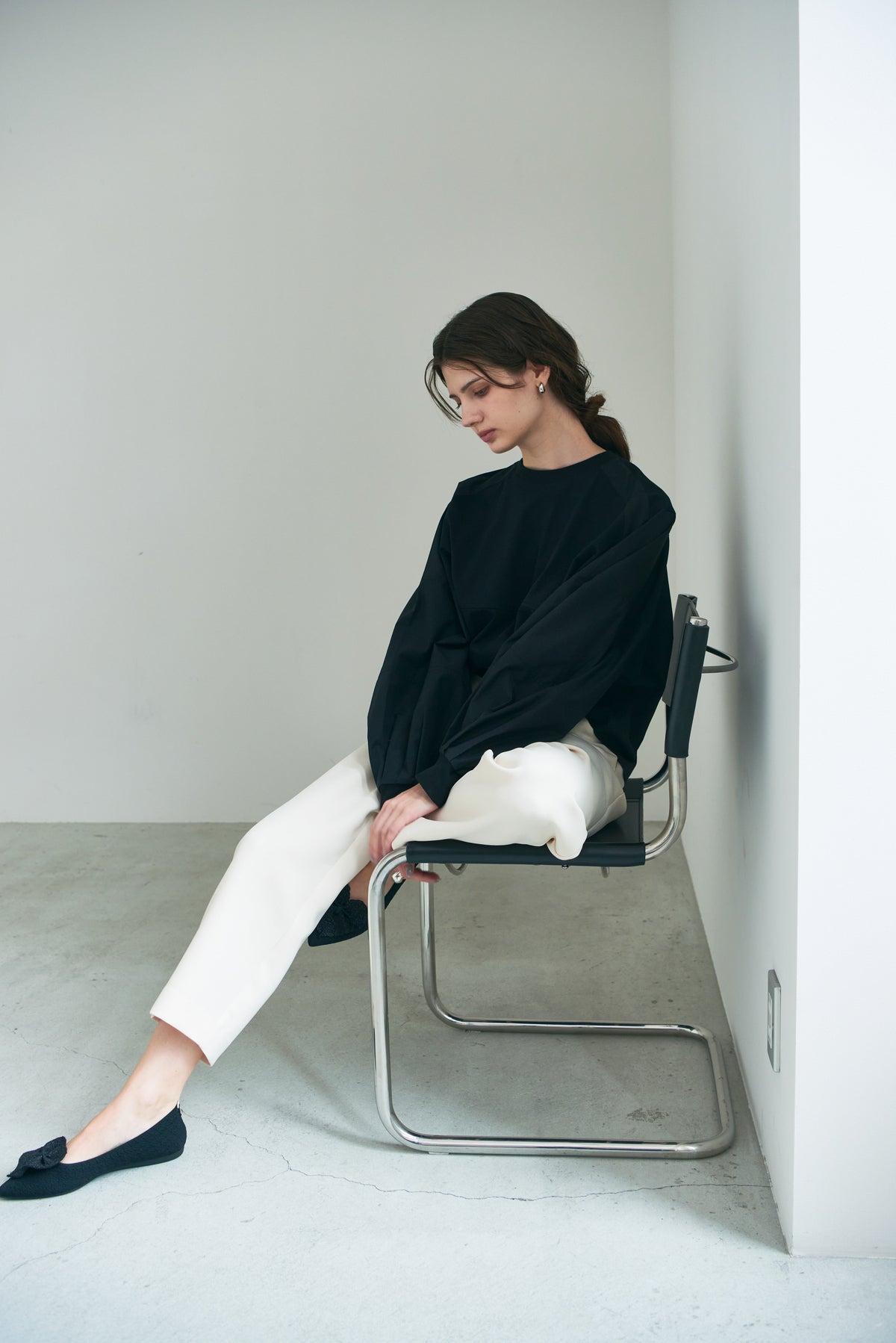 Edge Curve Pants