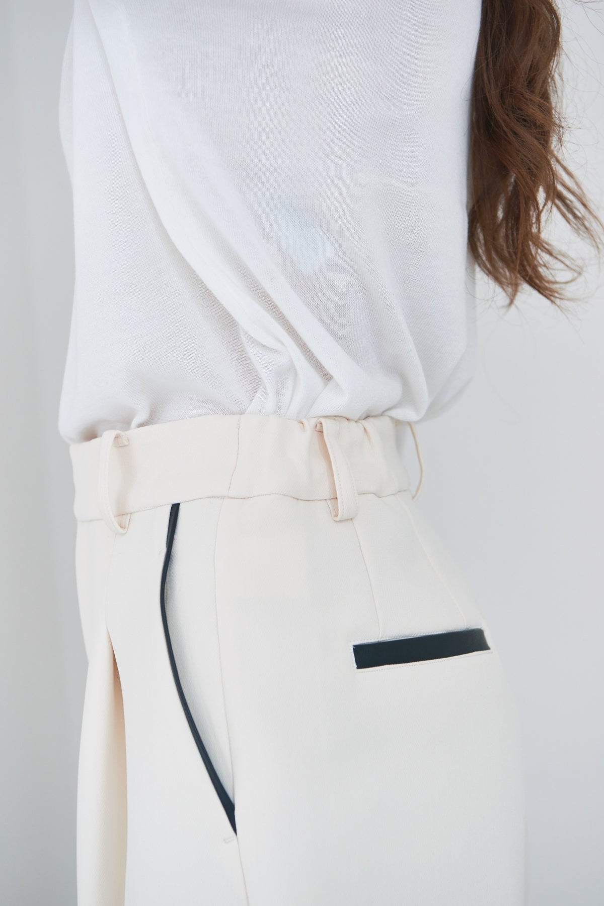 Edge Curve Pants