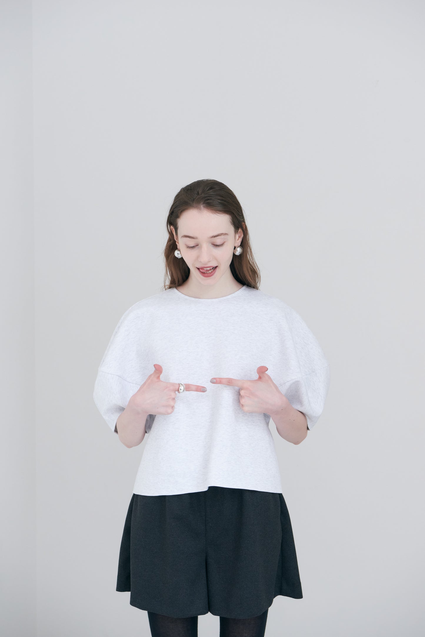 【PRE ORDER】Sculpture Form Pullover