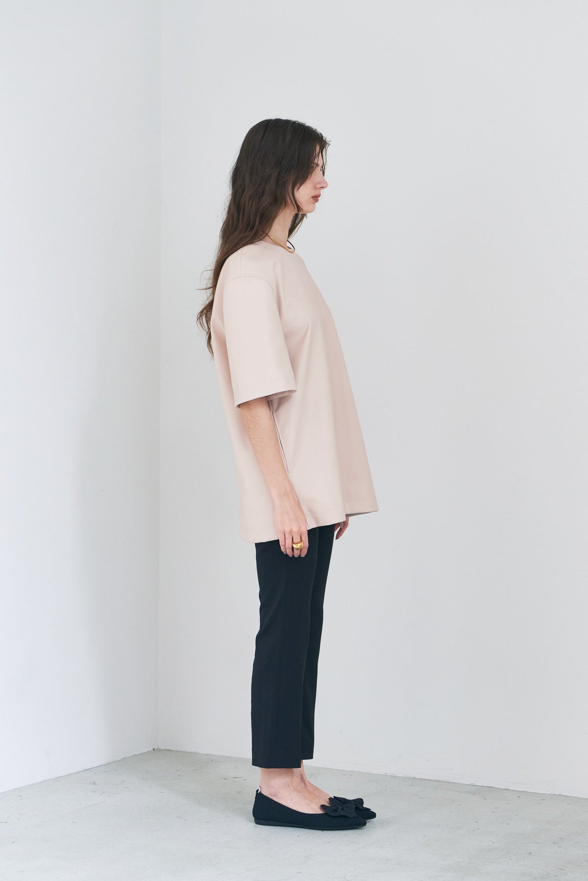 【PRE ORDER】Form Leather Top