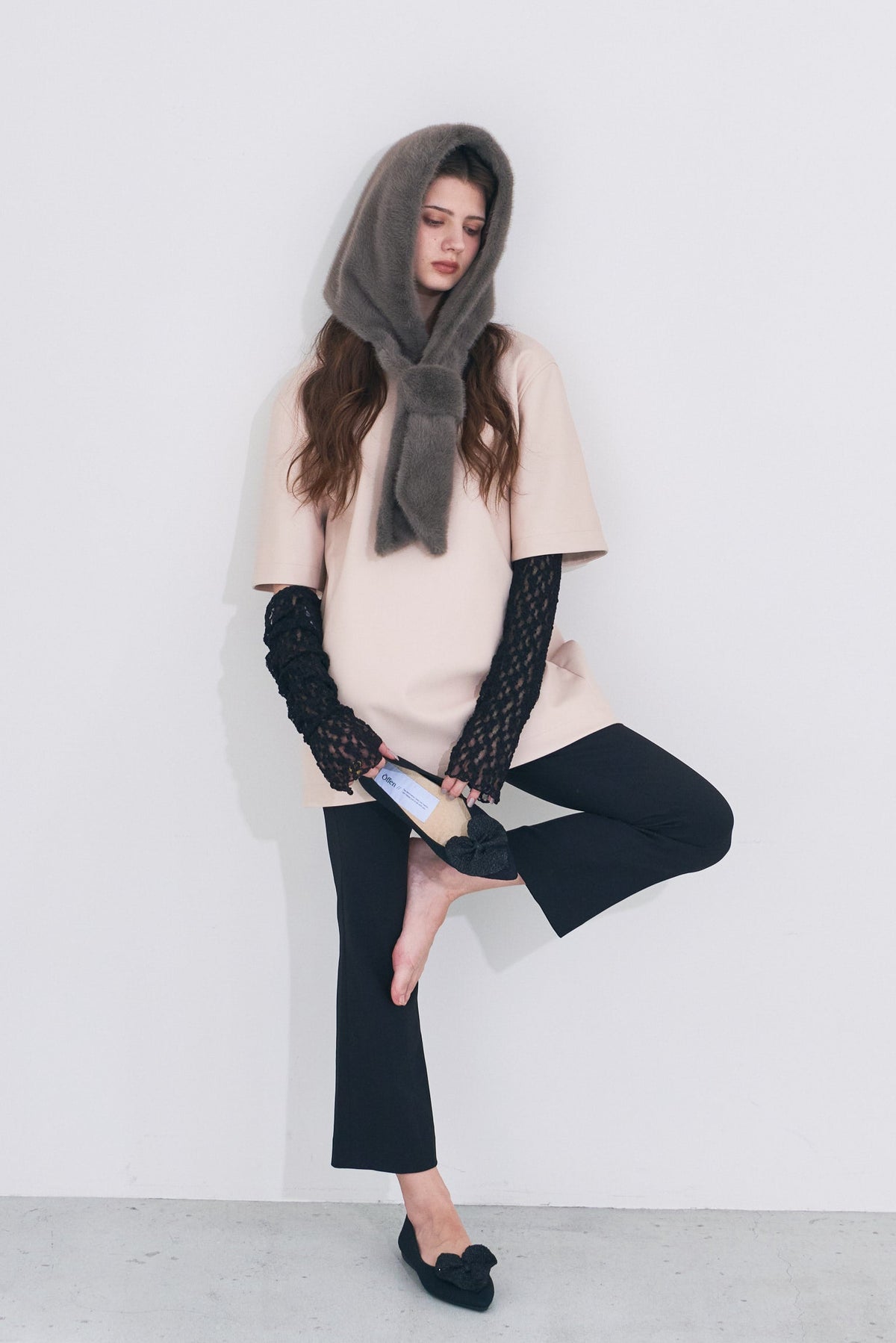 【PRE OREDER】Faux Fur Hood
