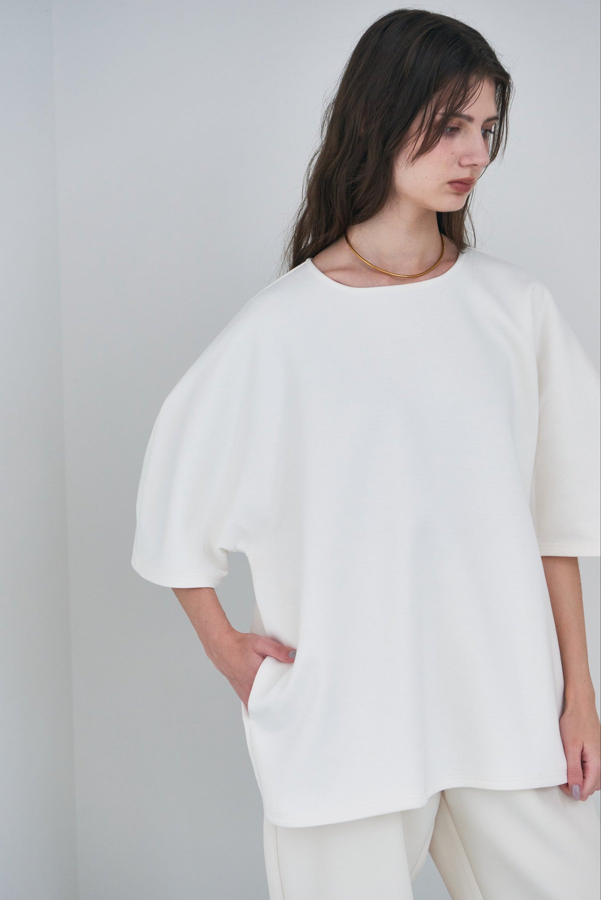 【PRE ORDER】Round Pullover