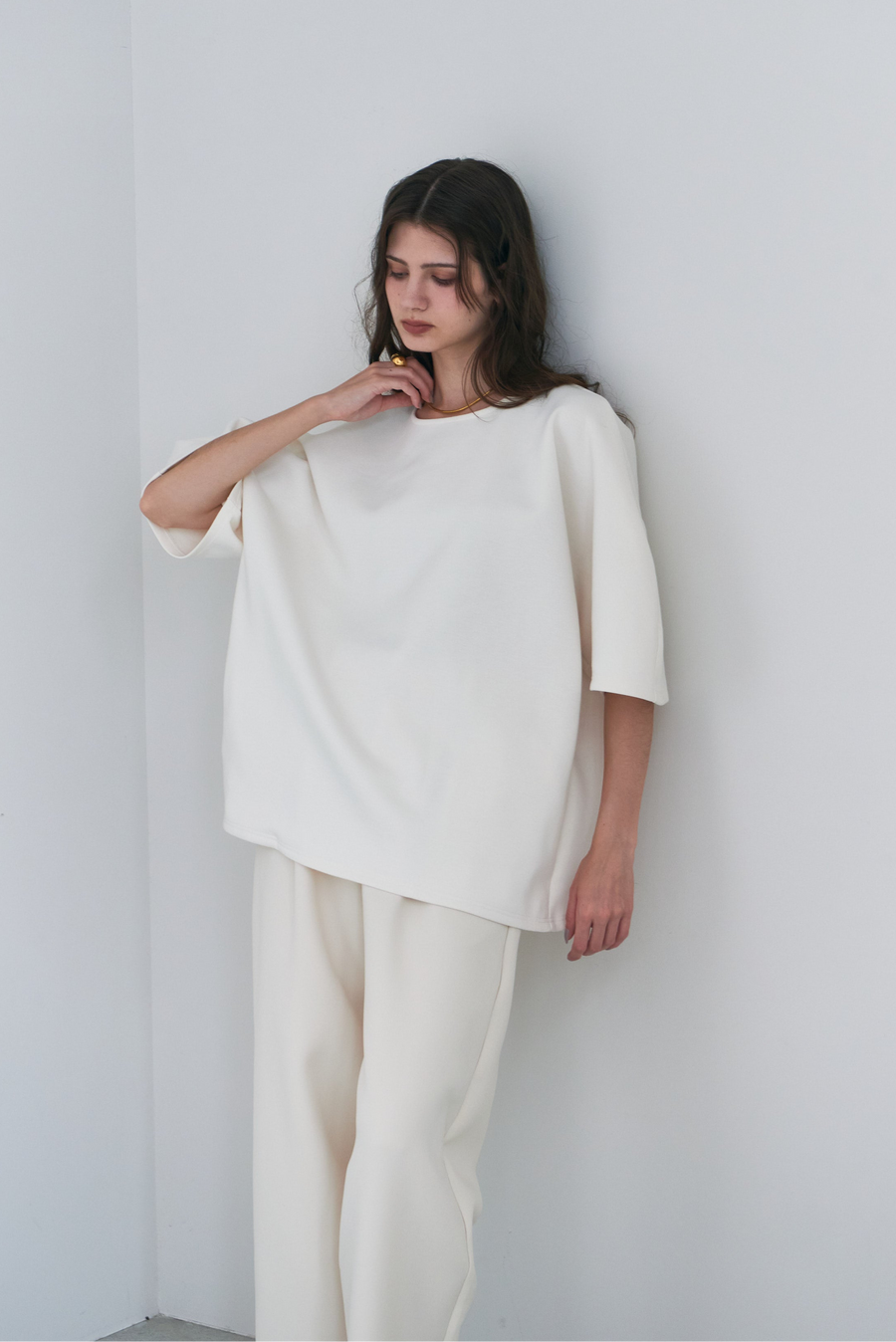 【PRE ORDER】Round Pullover