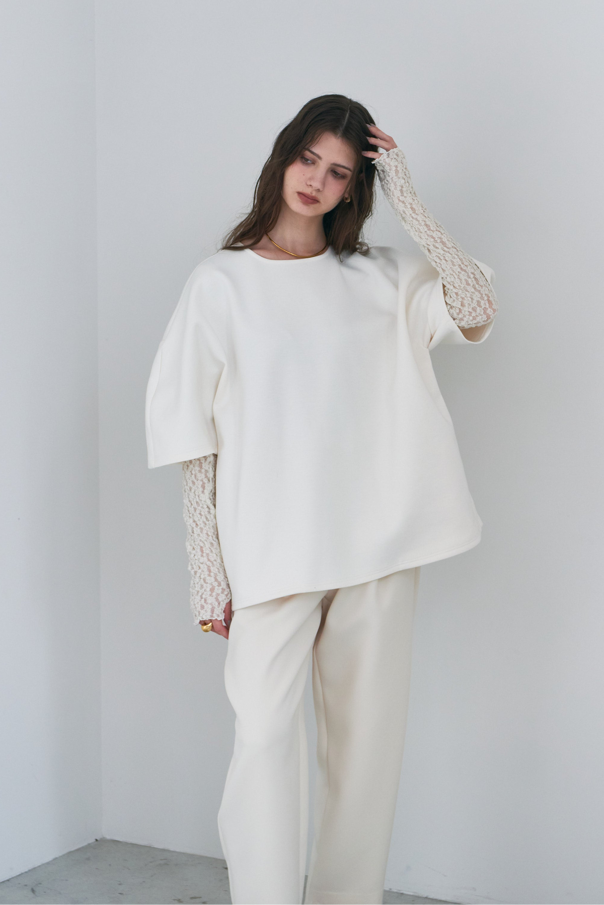【PRE ORDER】Round Pullover