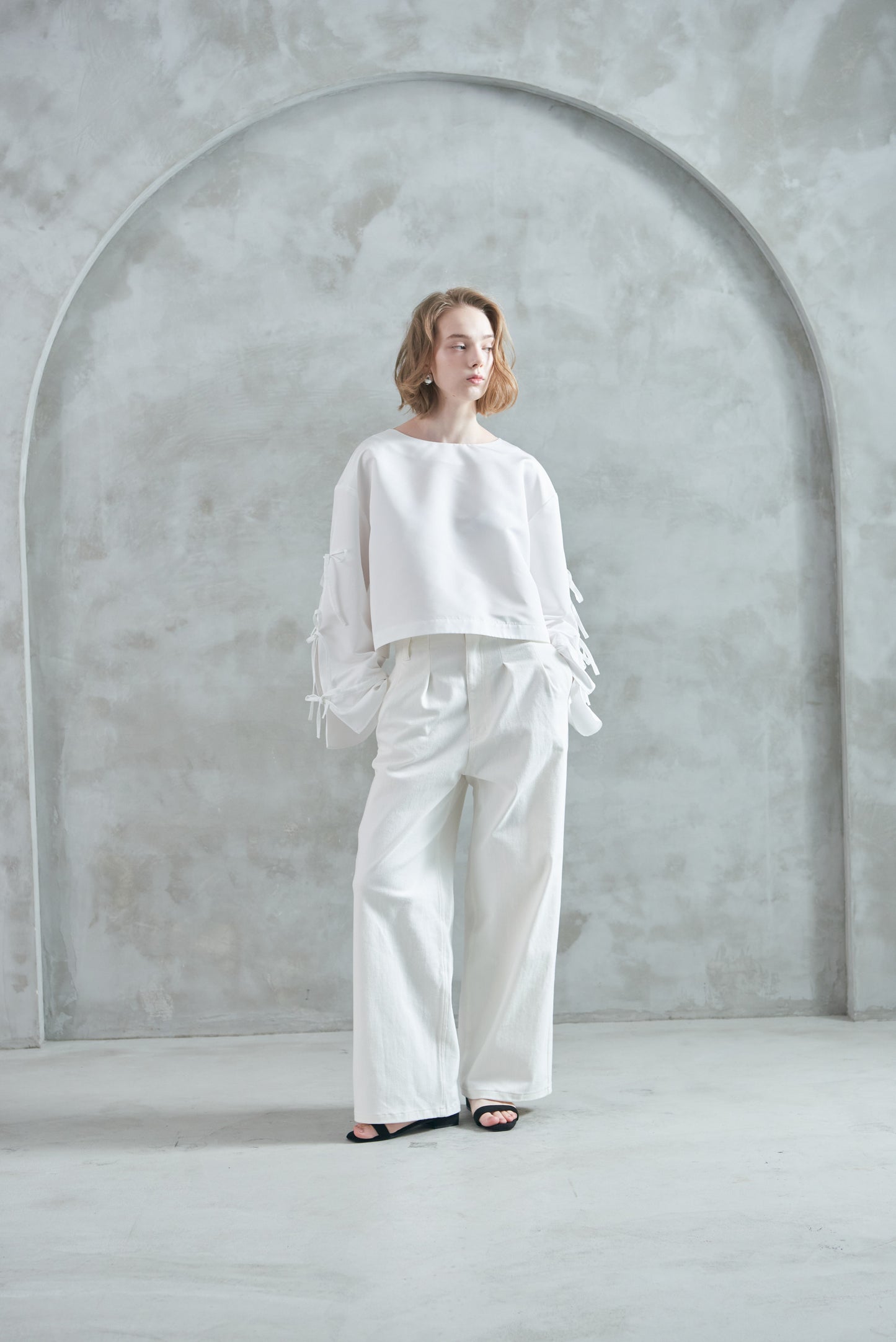 Pre Order/Tie Sleeve Blouse