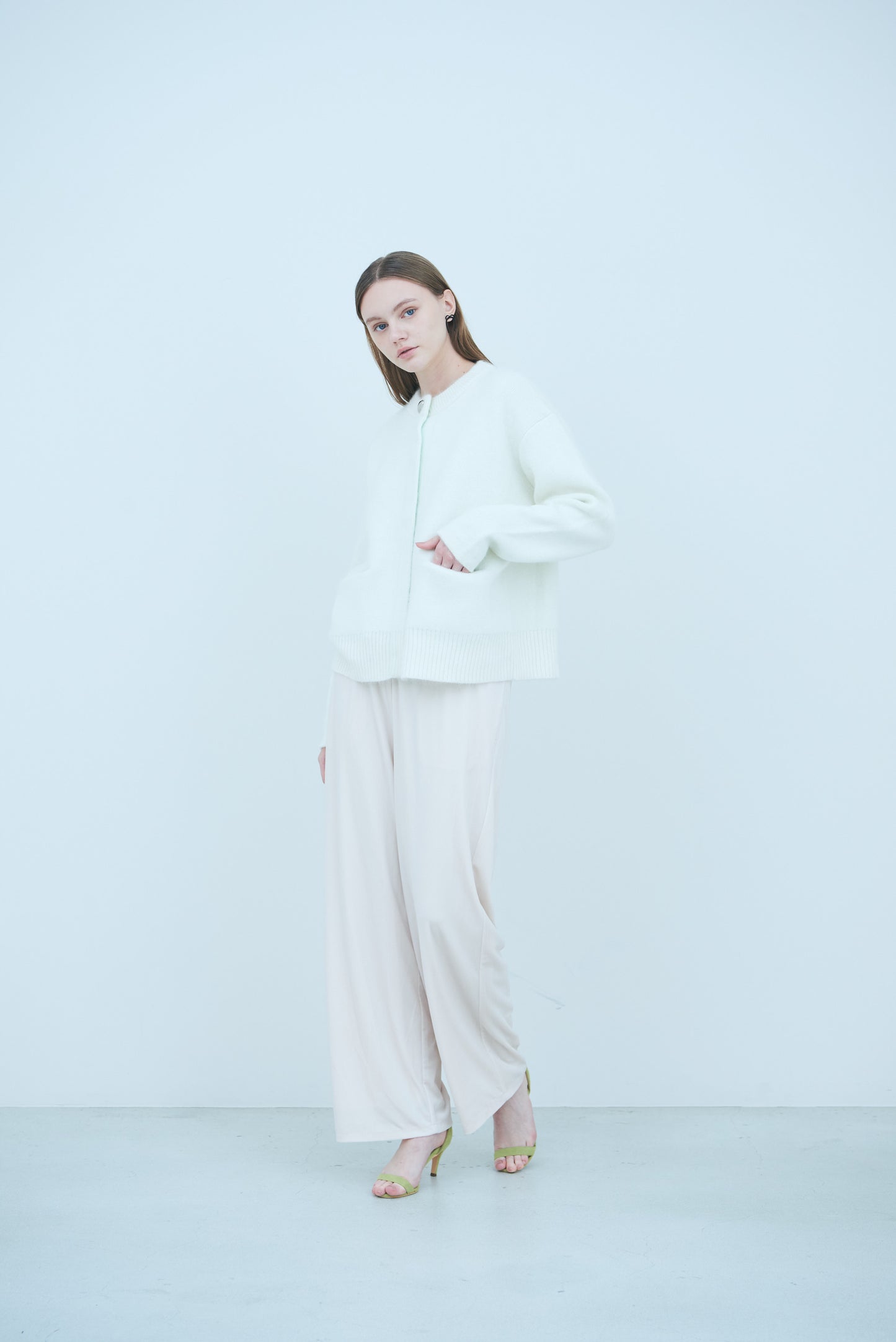Bicolor raccoon knit coatigan