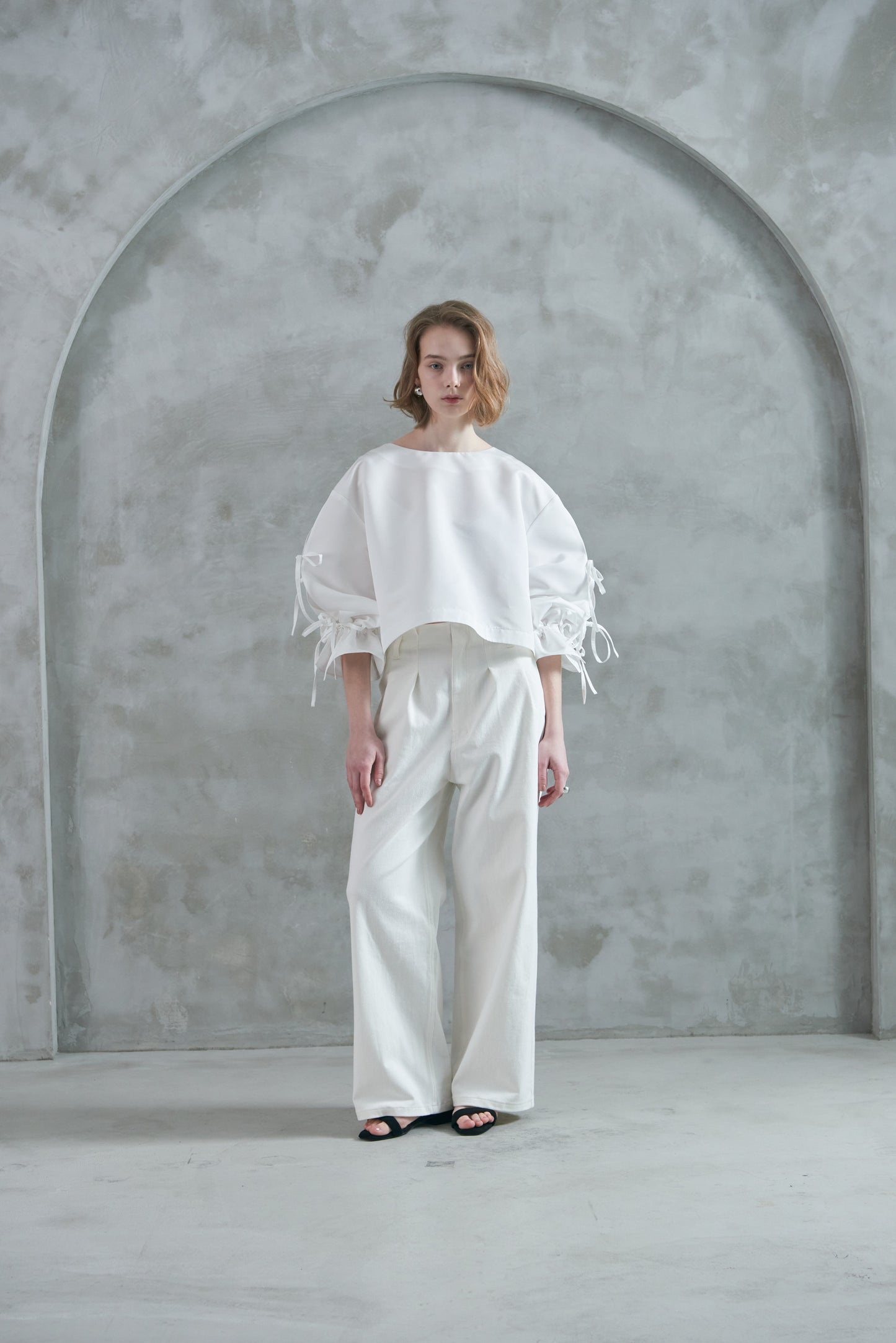 Pre Order/Tie Sleeve Blouse