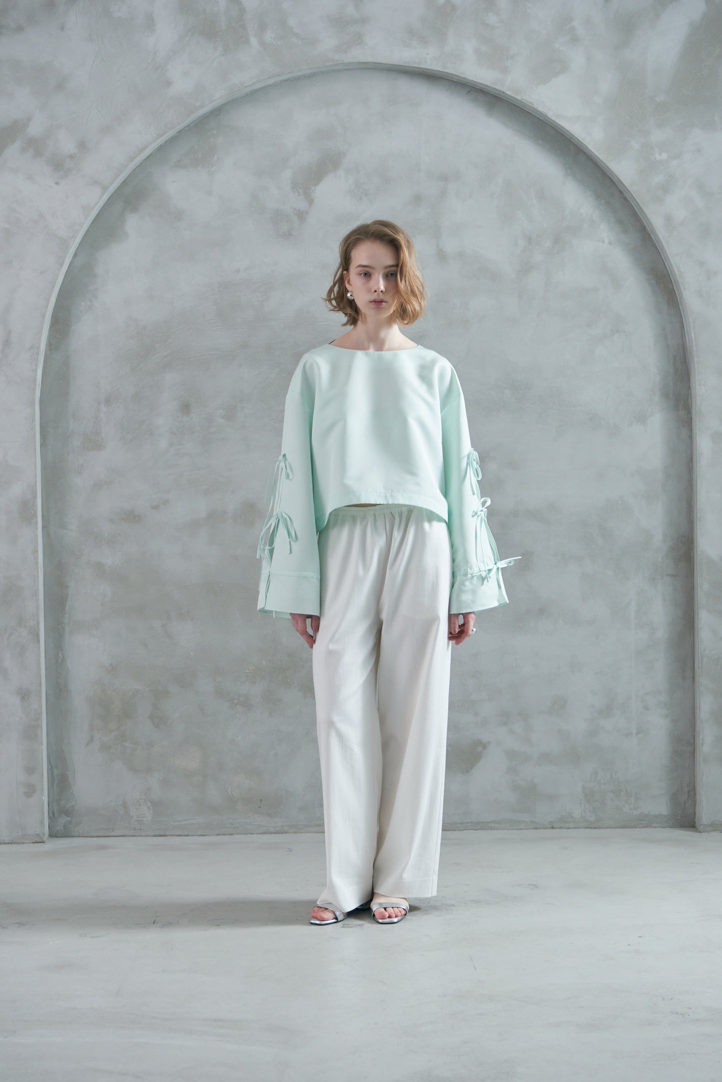 Pre Order/Tie Sleeve Blouse