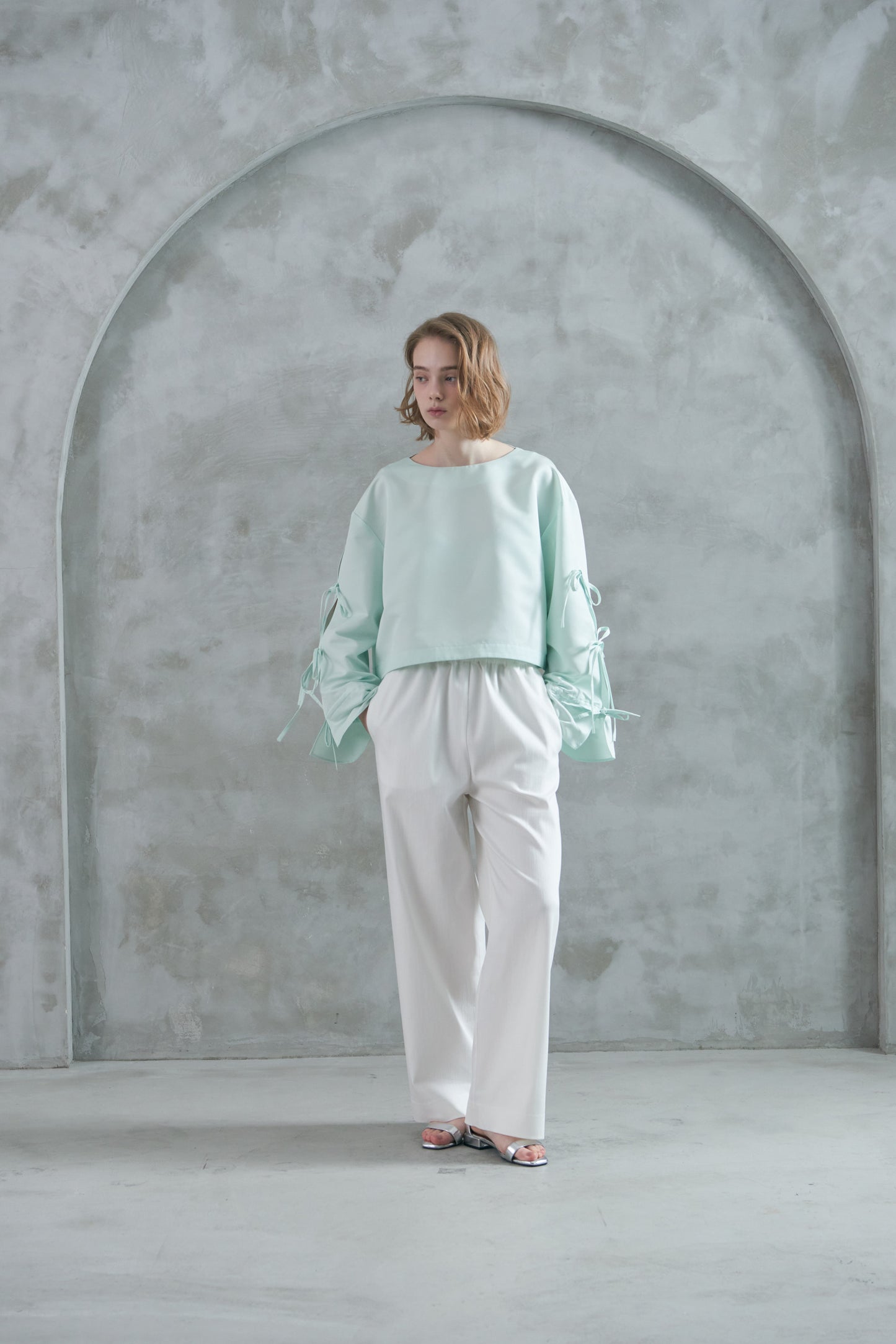 Pre Order/Light Denim Easy Pants