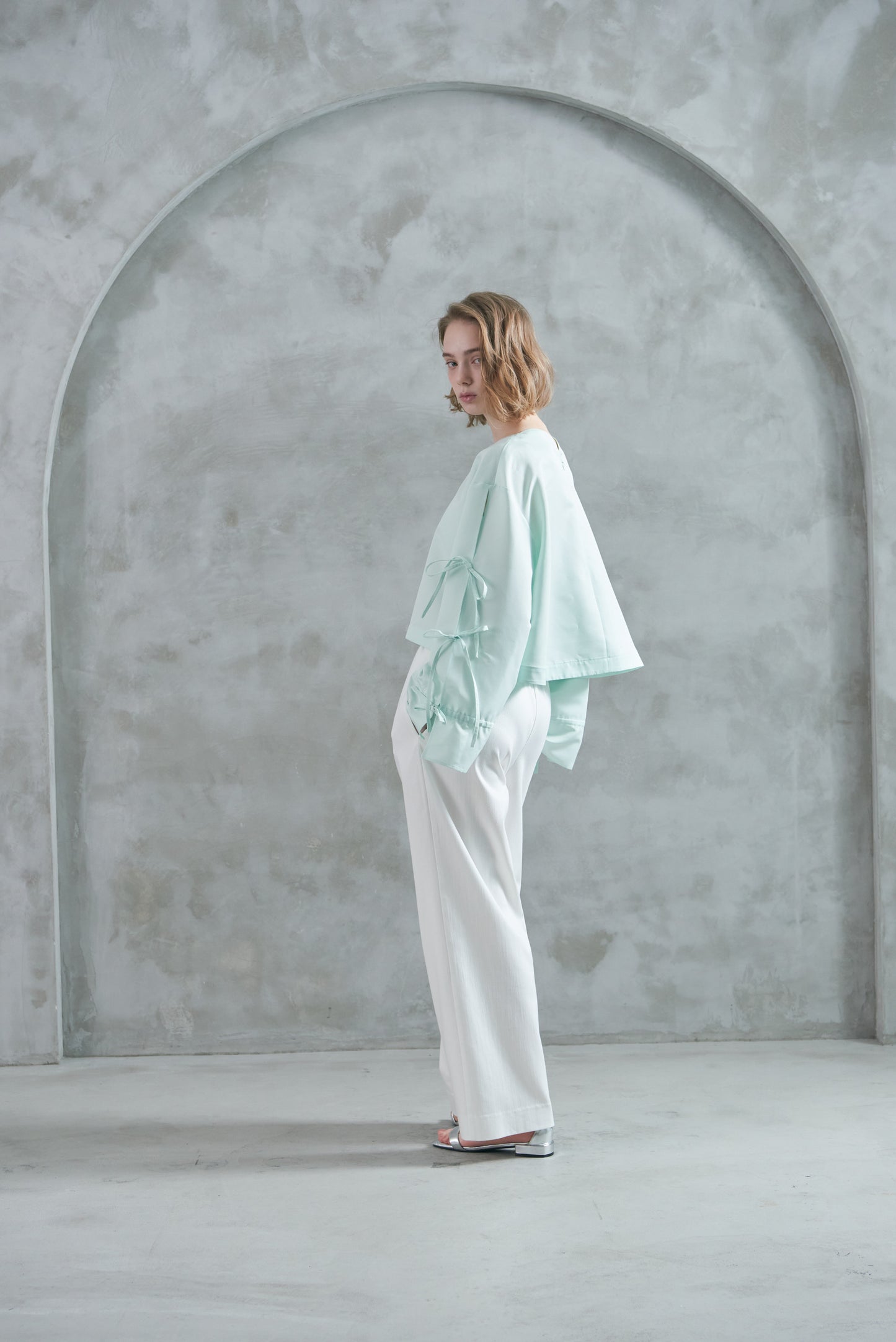 Pre Order/Light Denim Easy Pants