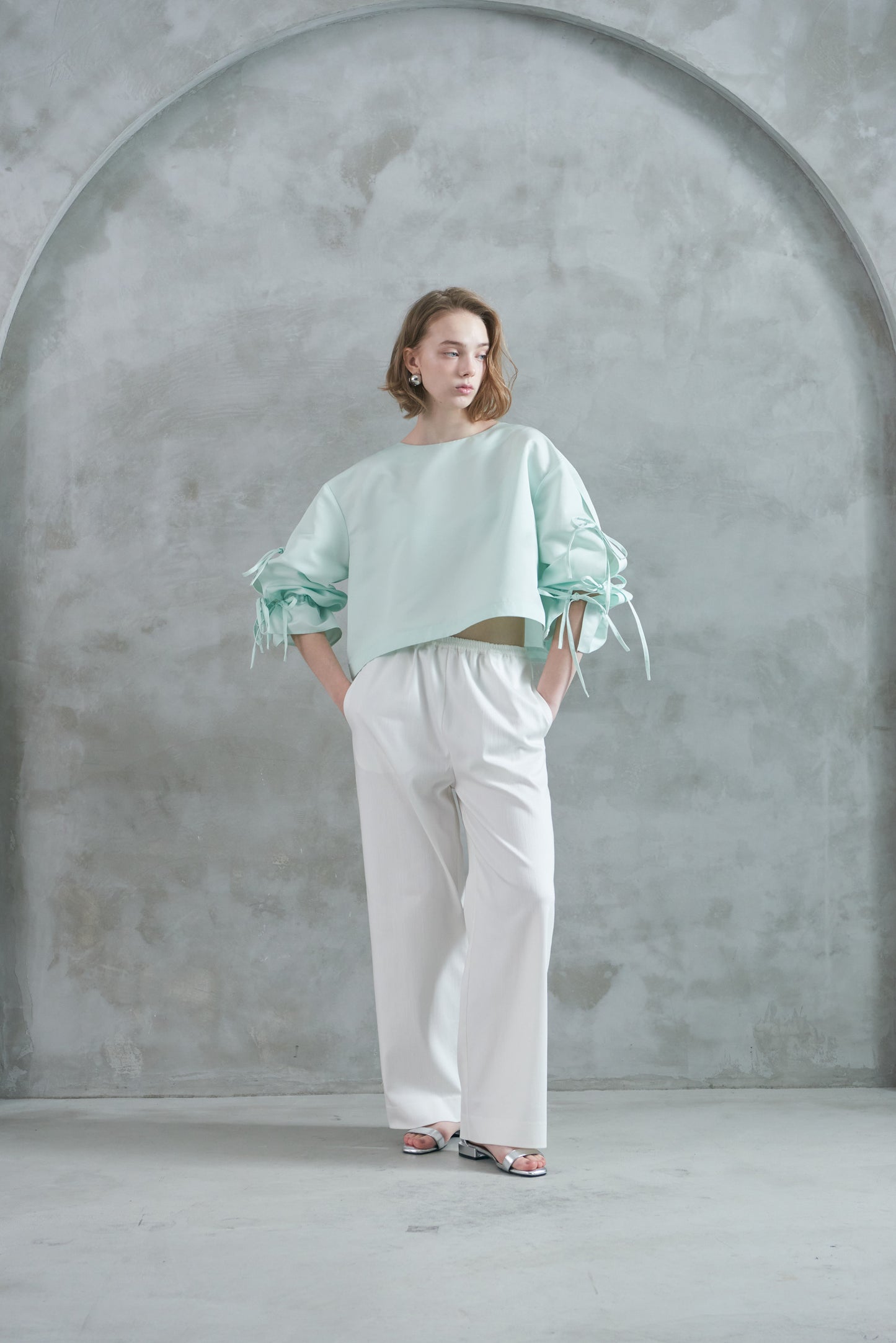 Pre Order/Light Denim Easy Pants