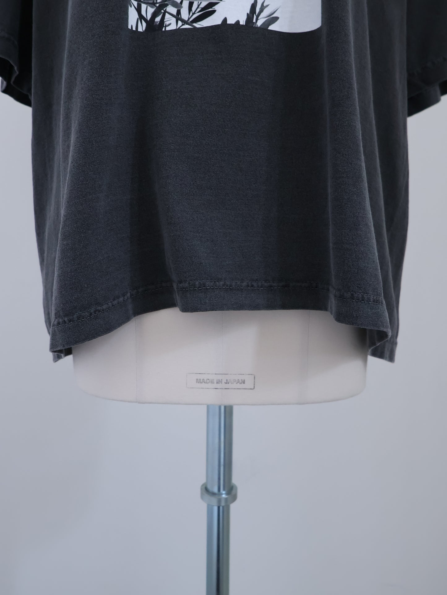 Boyfriend Tee (Olive blanch)