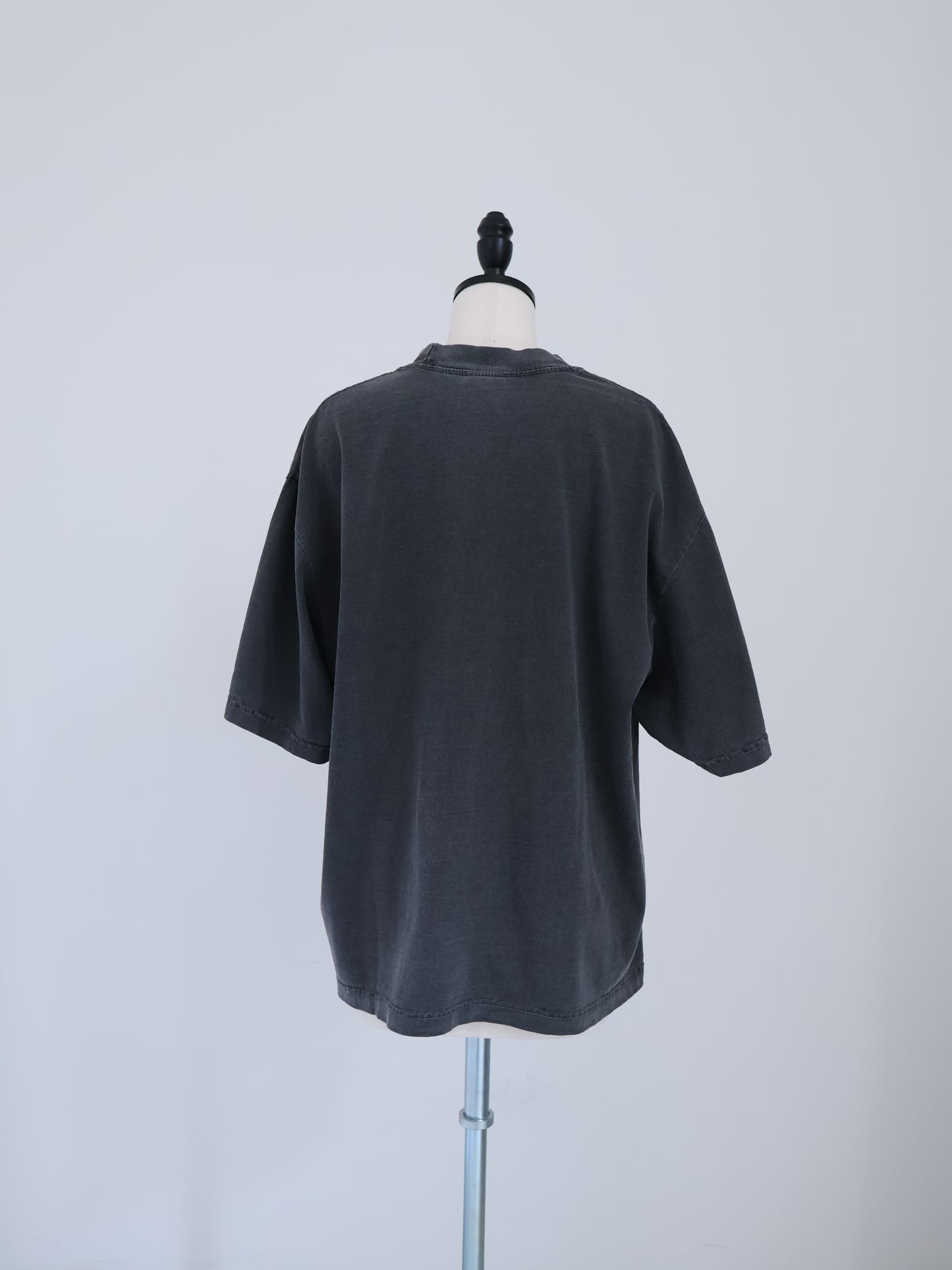 Boyfriend Tee (Olive blanch)