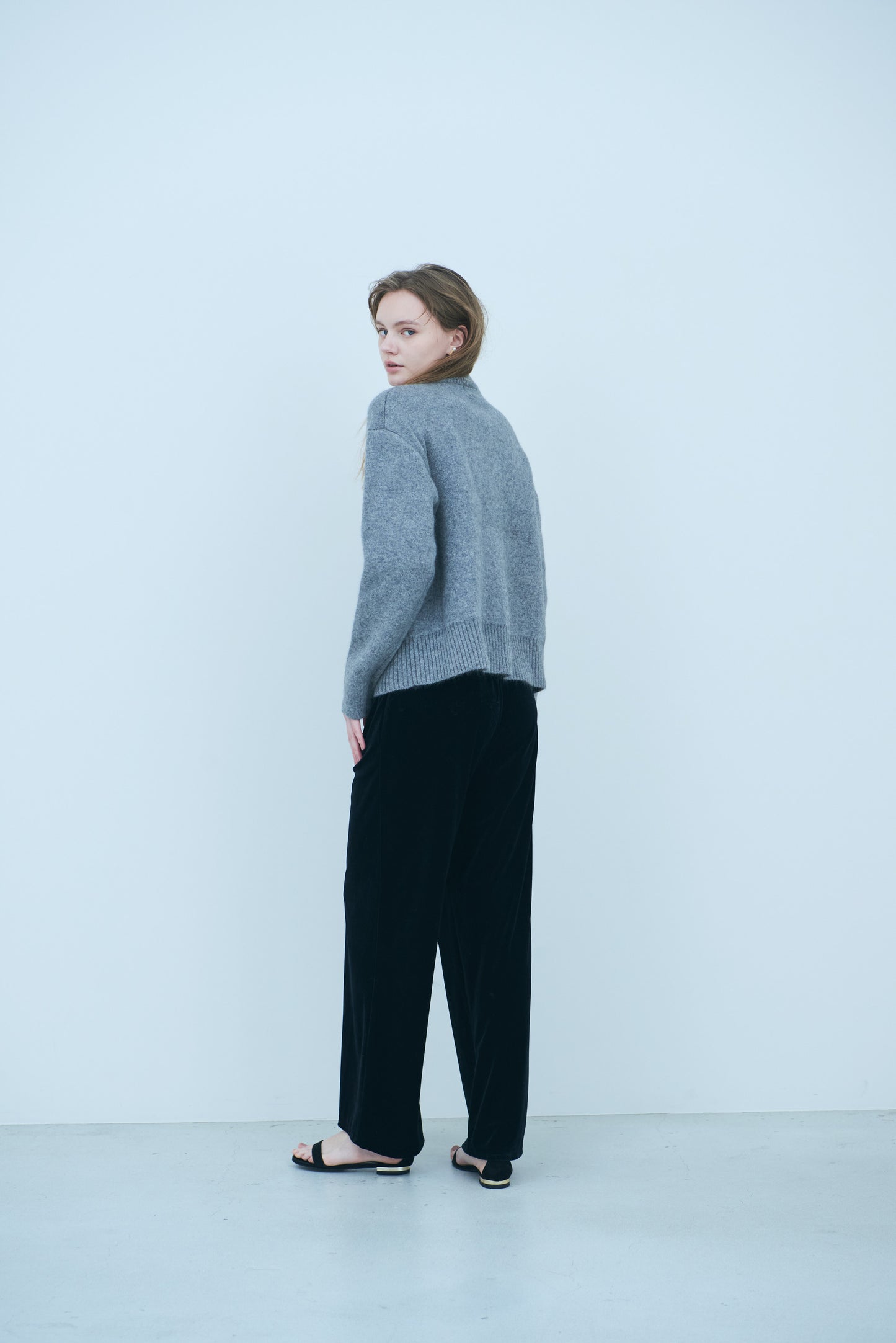 Bicolor raccoon knit coatigan