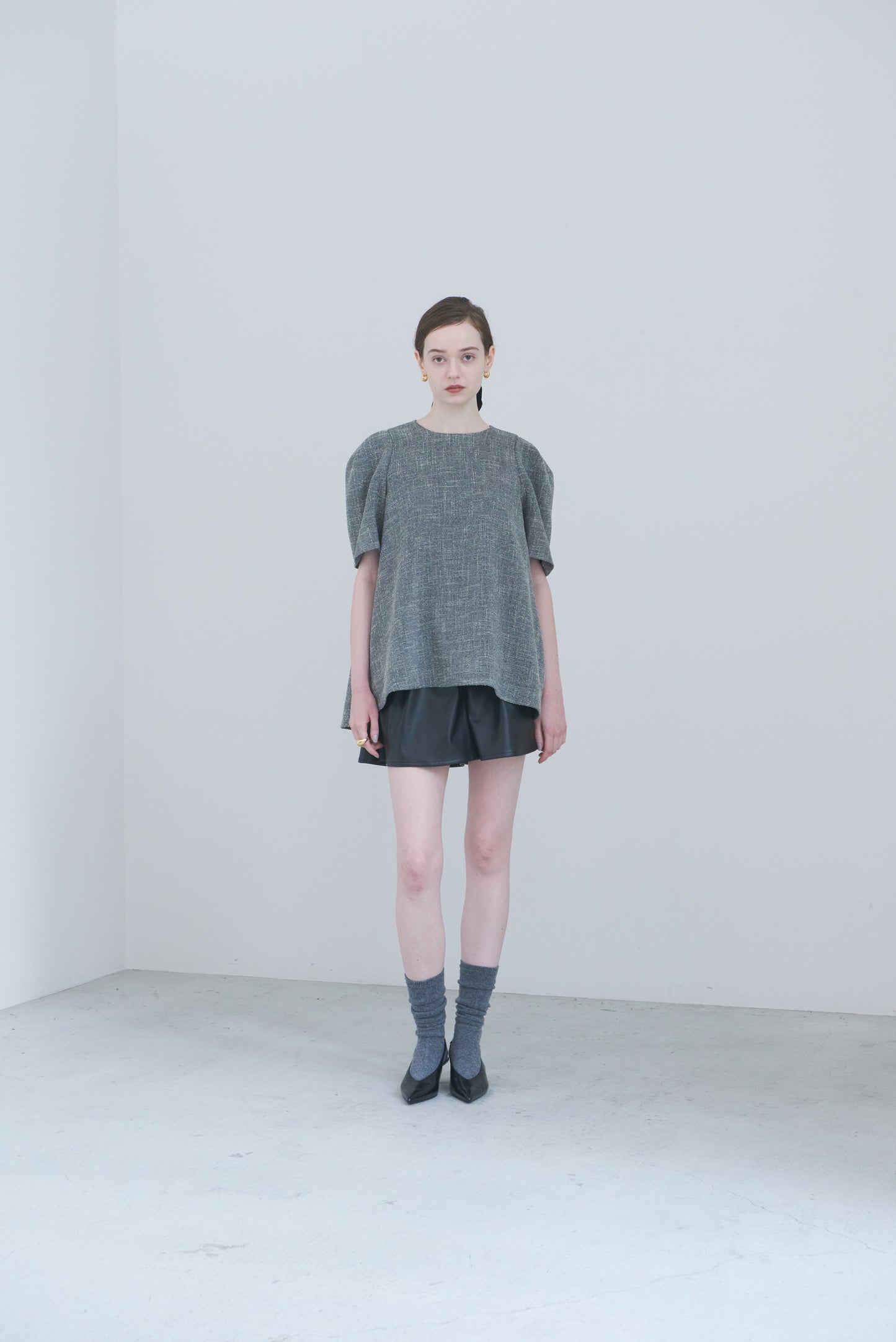 【PRE ORDER】Form Blouse