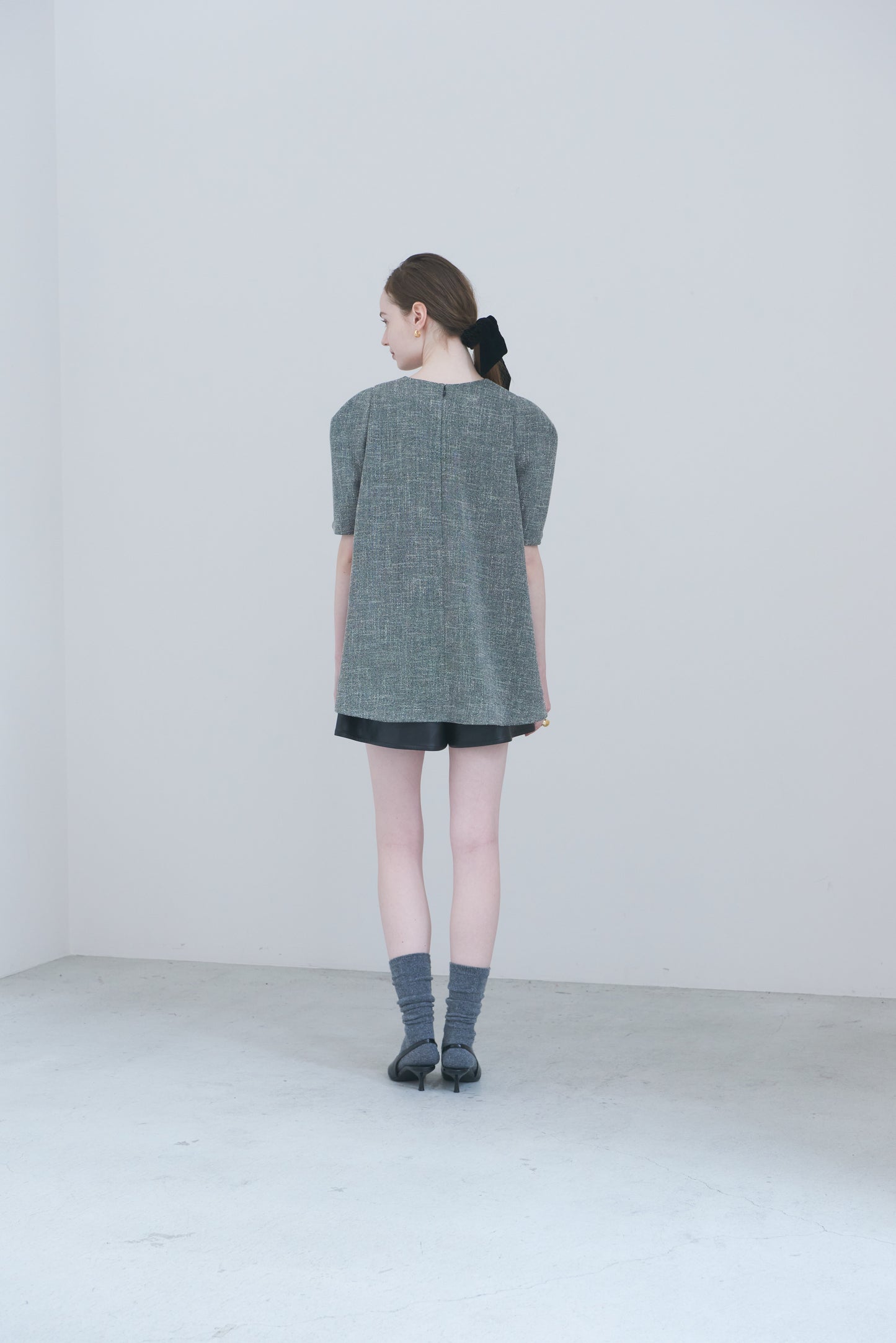 【PRE ORDER】Form Blouse