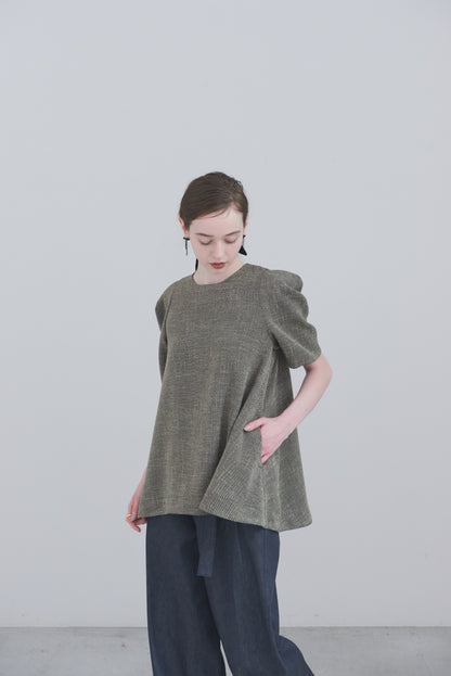 【PRE ORDER】Form Blouse
