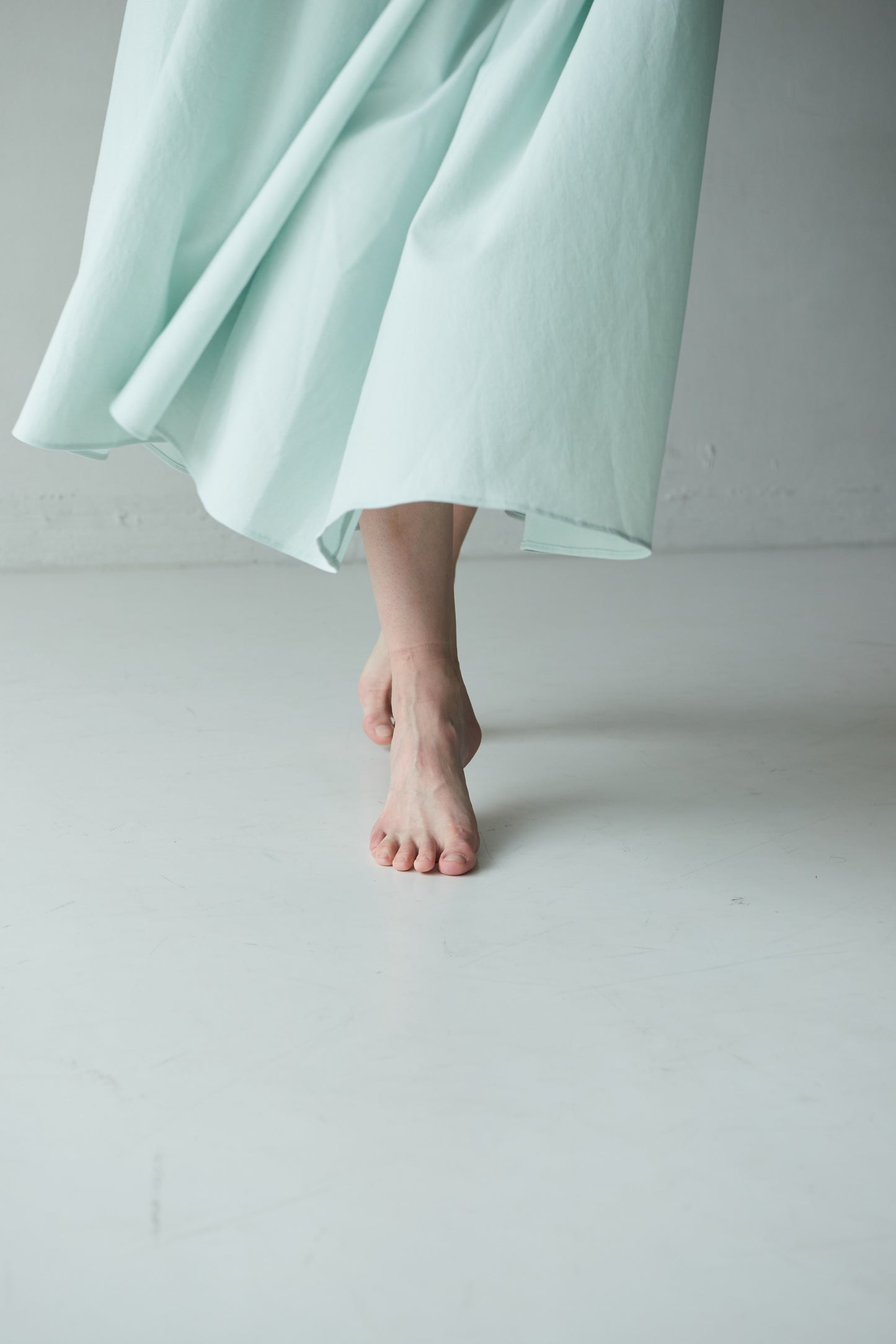 【PRE ORDER】Ease Linen Dress