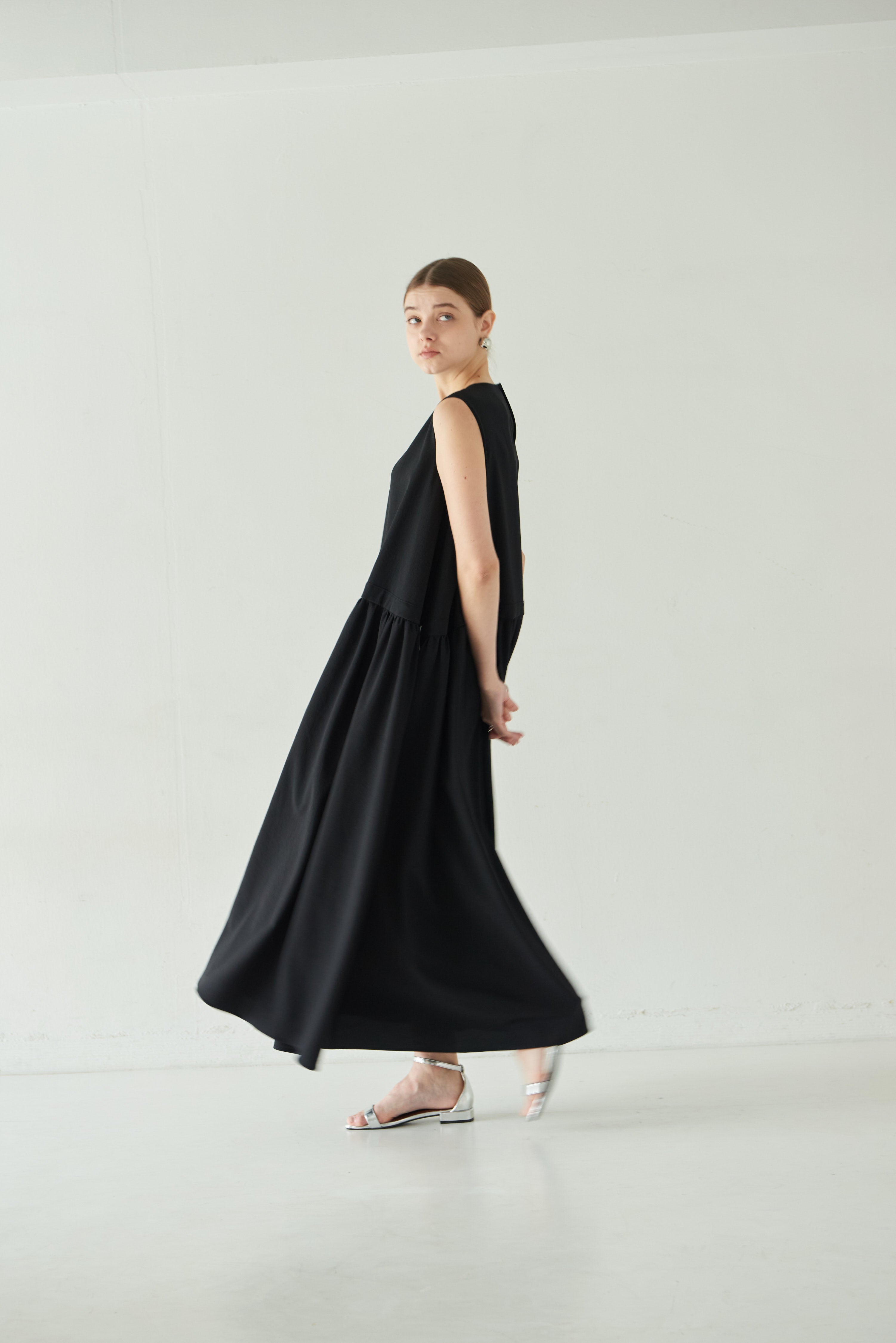 新品 liten リテン　Sheer Sculpture Tops ブラック LIten :リテン公式オンラインショッピング – LIten.online