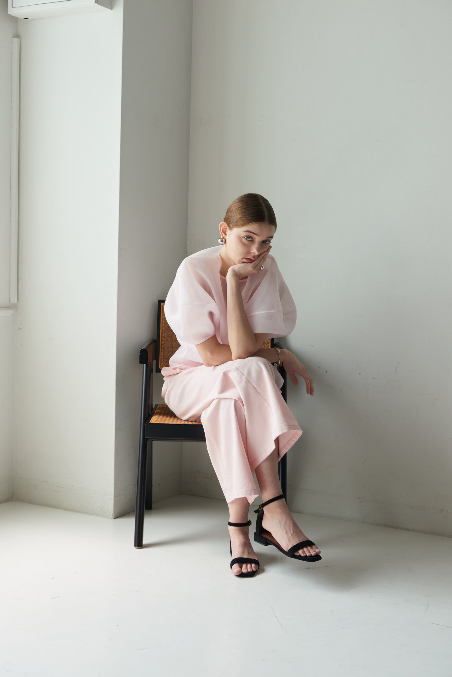 【PRE ORDER】Sheer Sculpture Tops