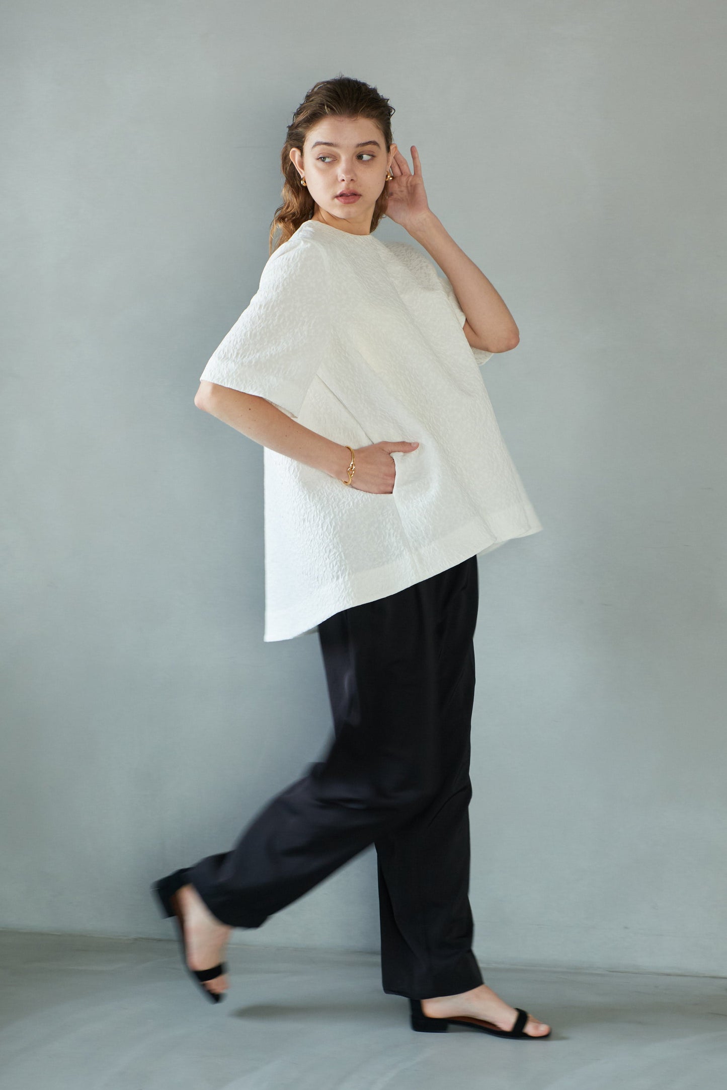 【PRE ORDER】Tent form BL - Flower Jacquard -