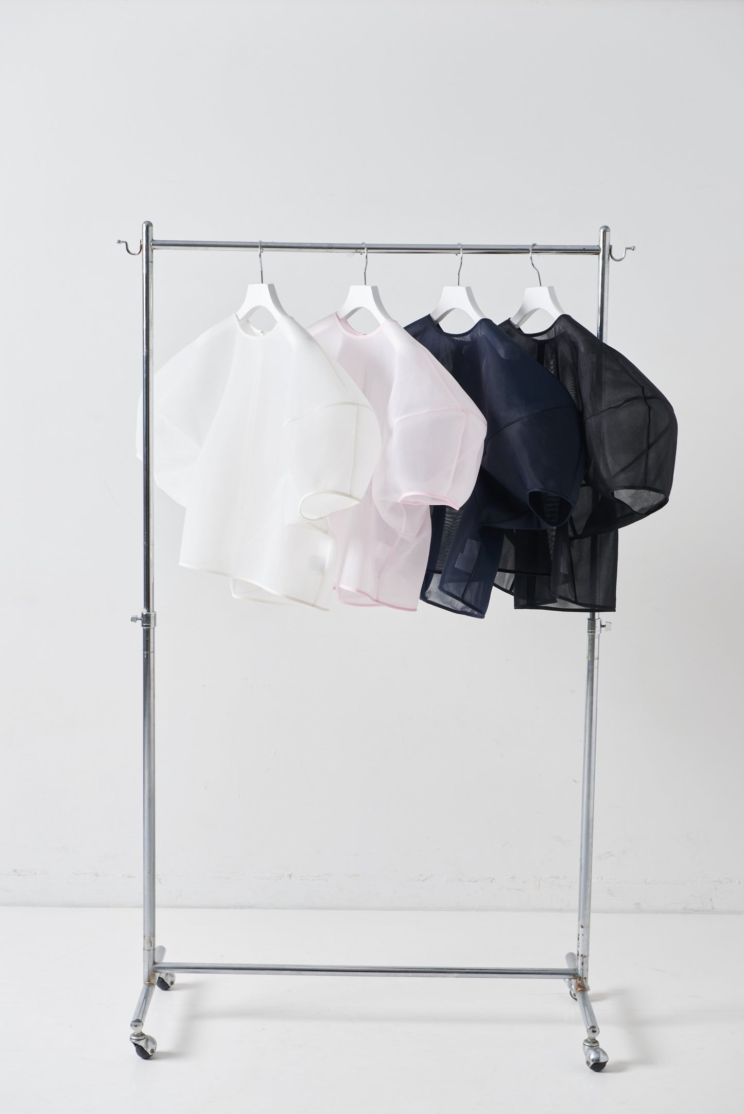 【PRE ORDER】Sheer Sculpture Tops