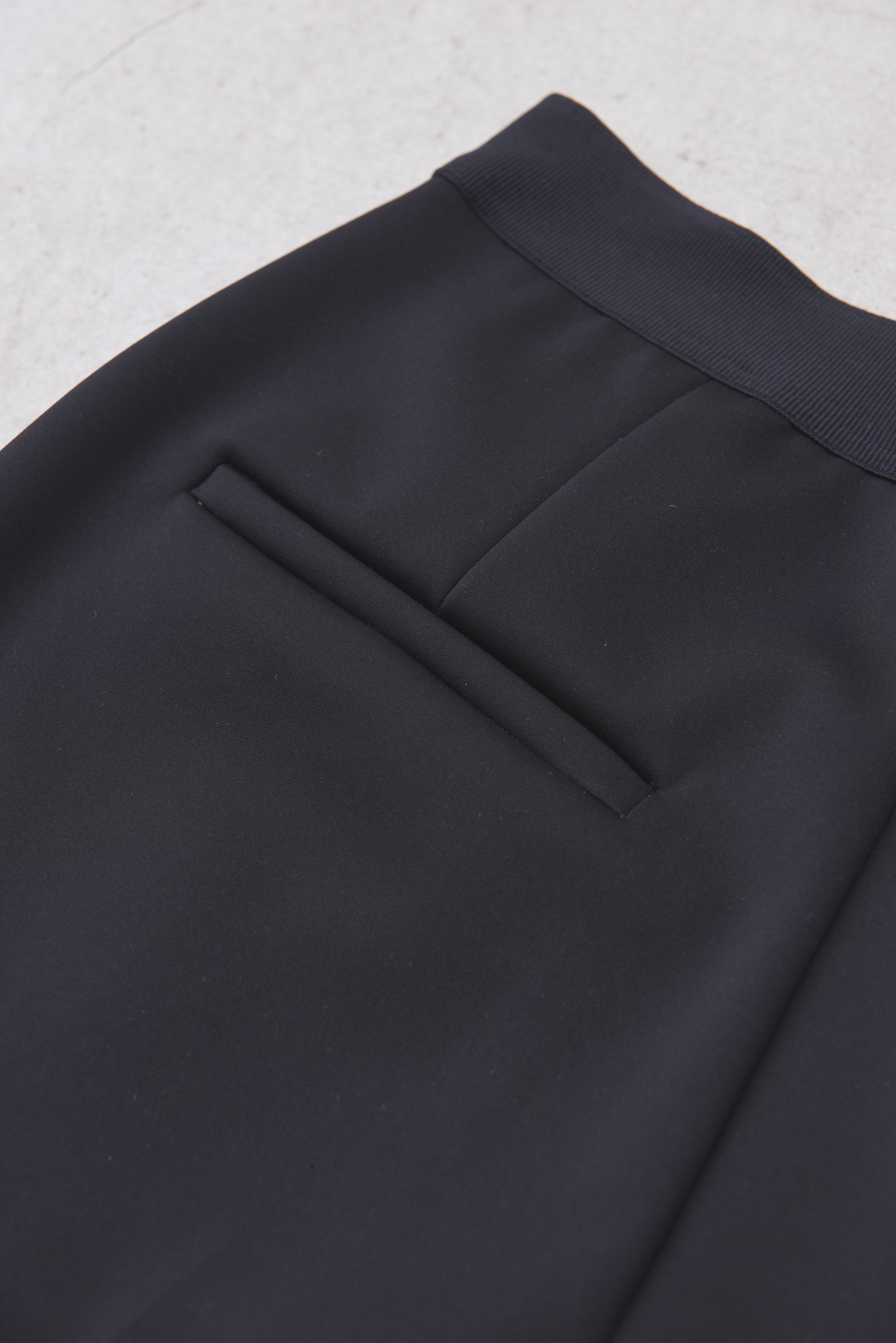 Silky Fit Tapered Pants – LIten.online