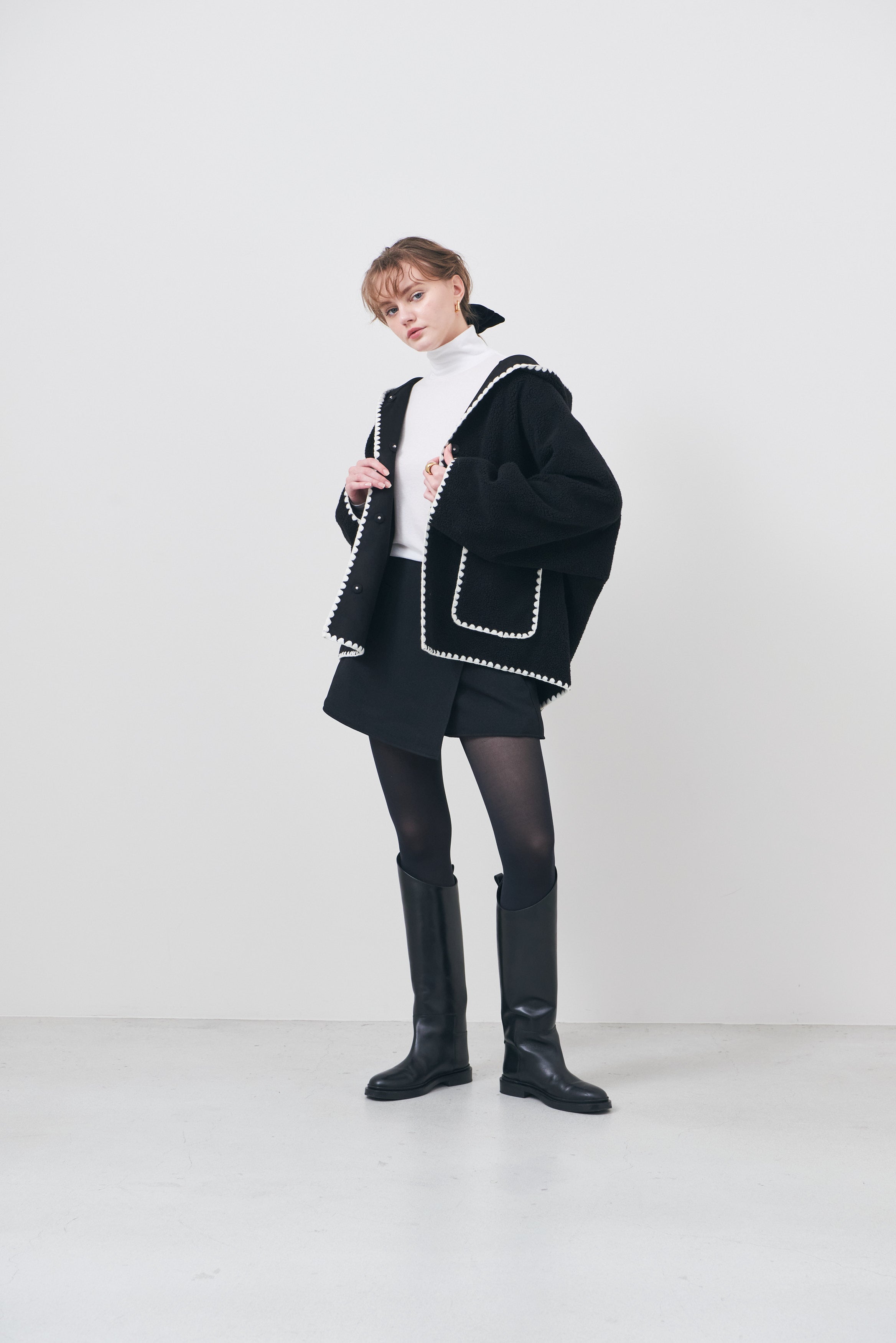 Scallop Boa Hoodie / Black – LIten.online