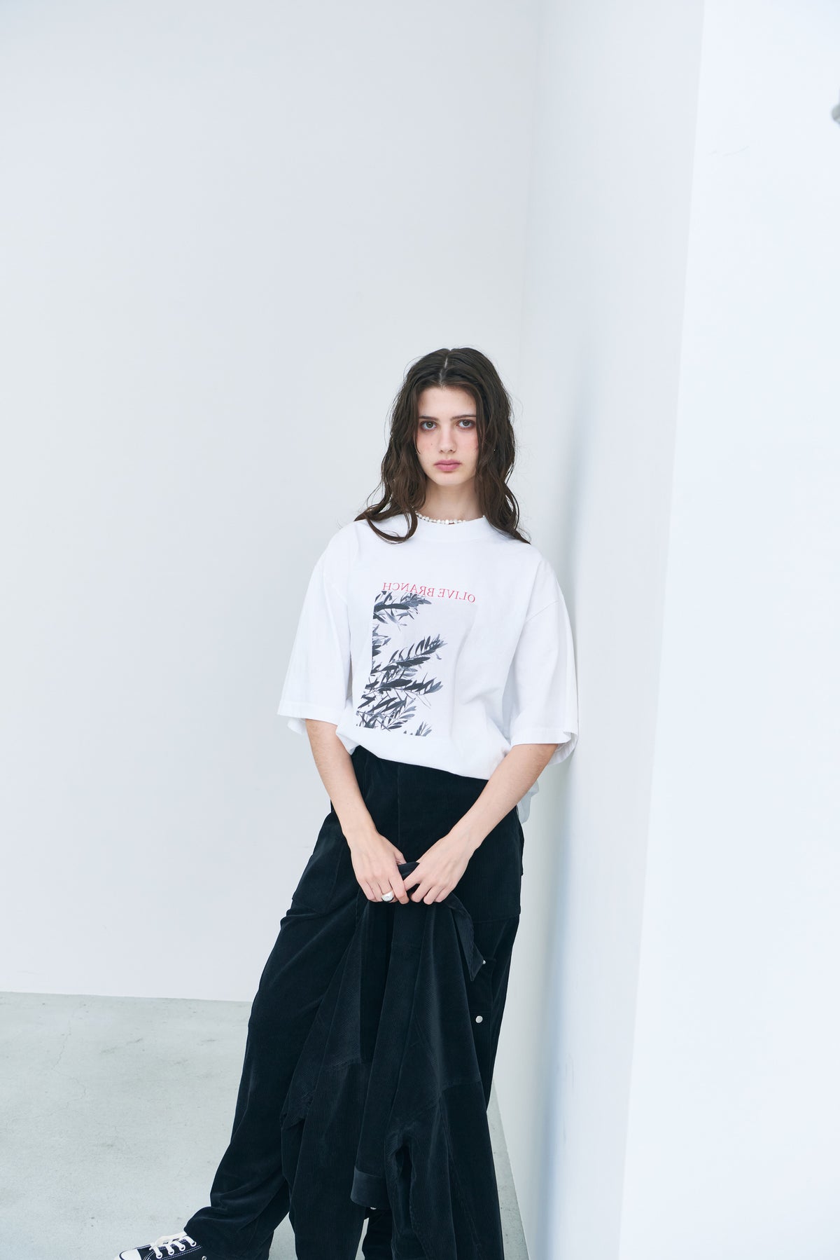 Boyfriend Tee (Olive branch)