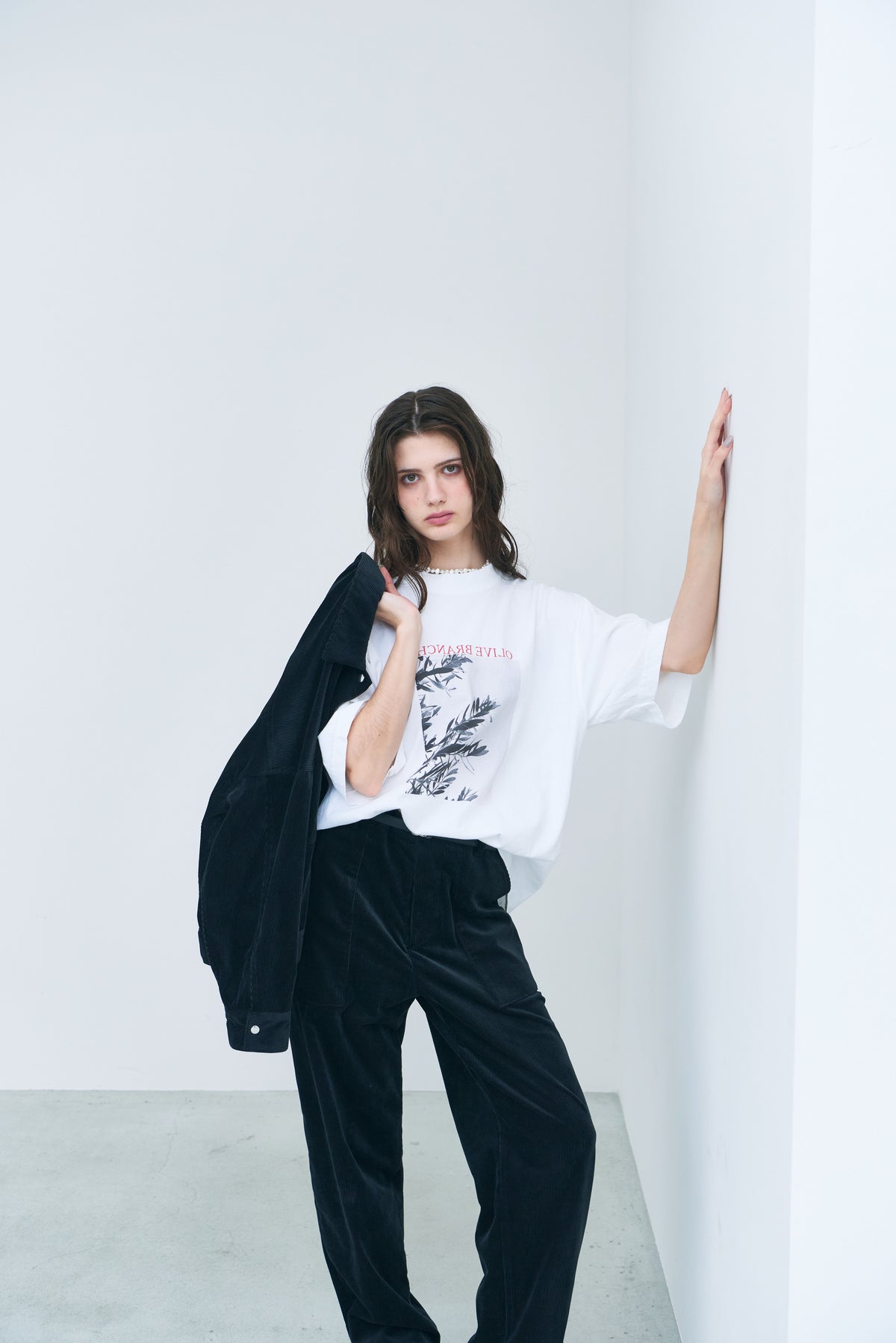 Boyfriend Tee (Olive branch)
