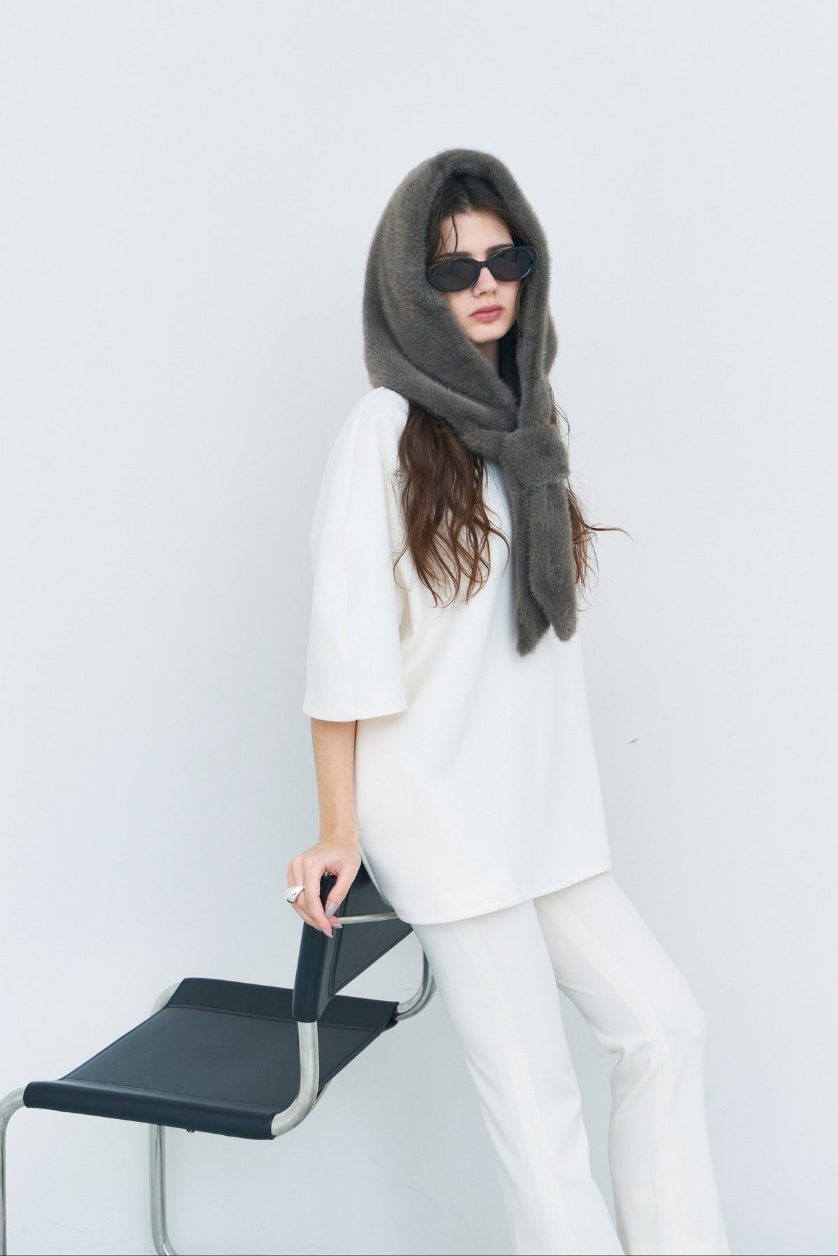 【PRE OREDER】Faux Fur Hood