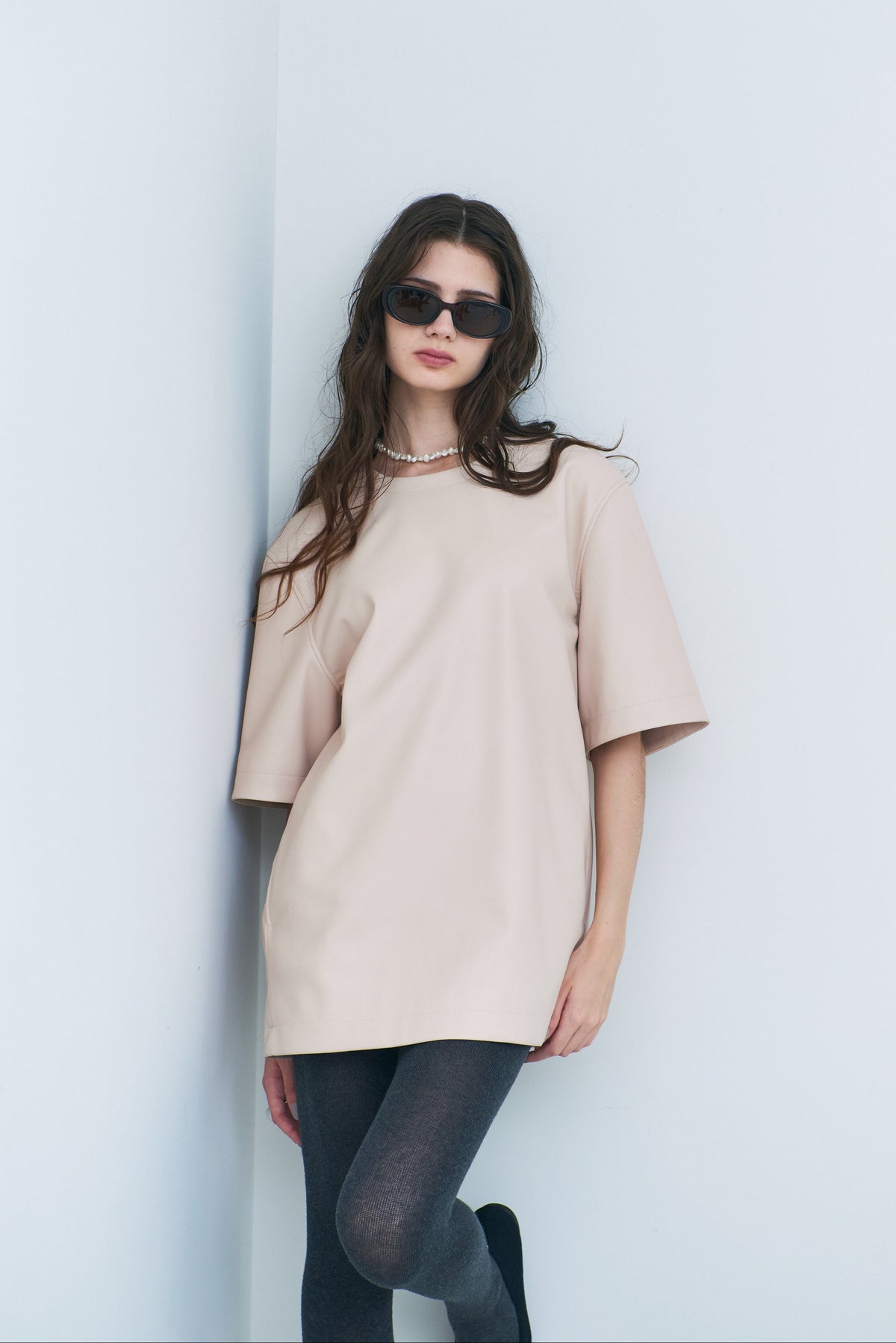 【PRE ORDER】Form Leather Top