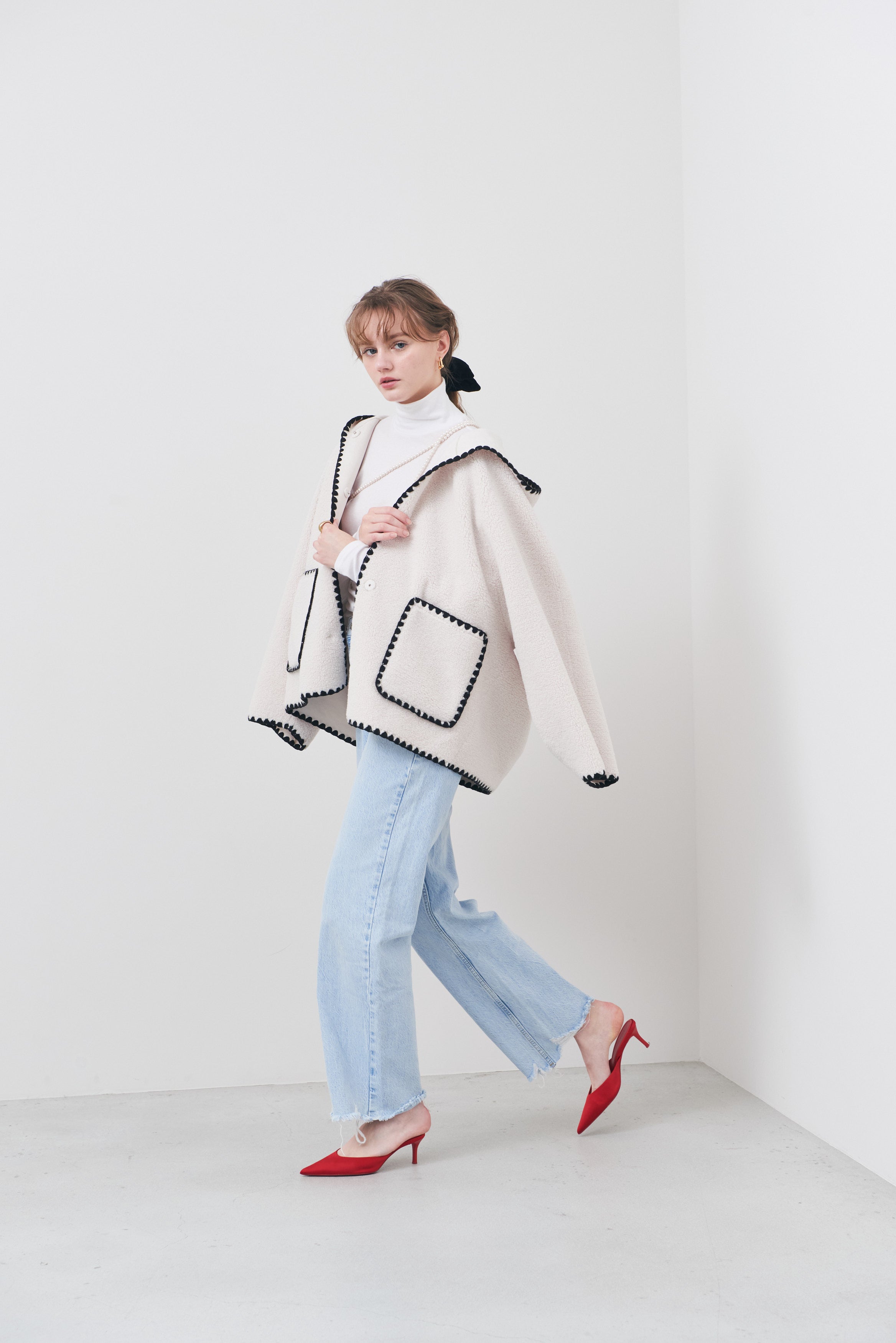 Scallop Boa Hoodie / Ivory – LIten.online