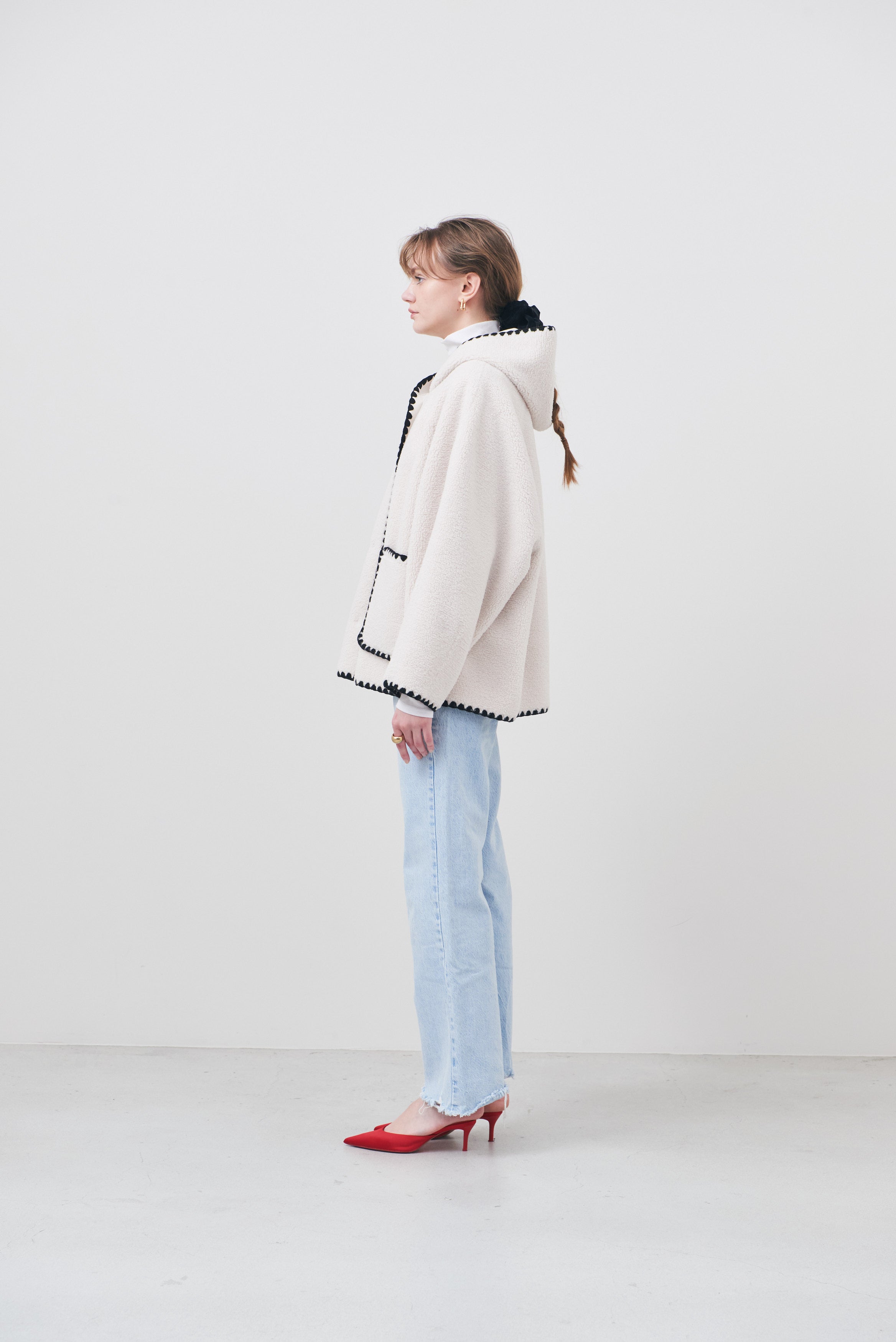 Scallop Boa Hoodie / Ivory – LIten.online