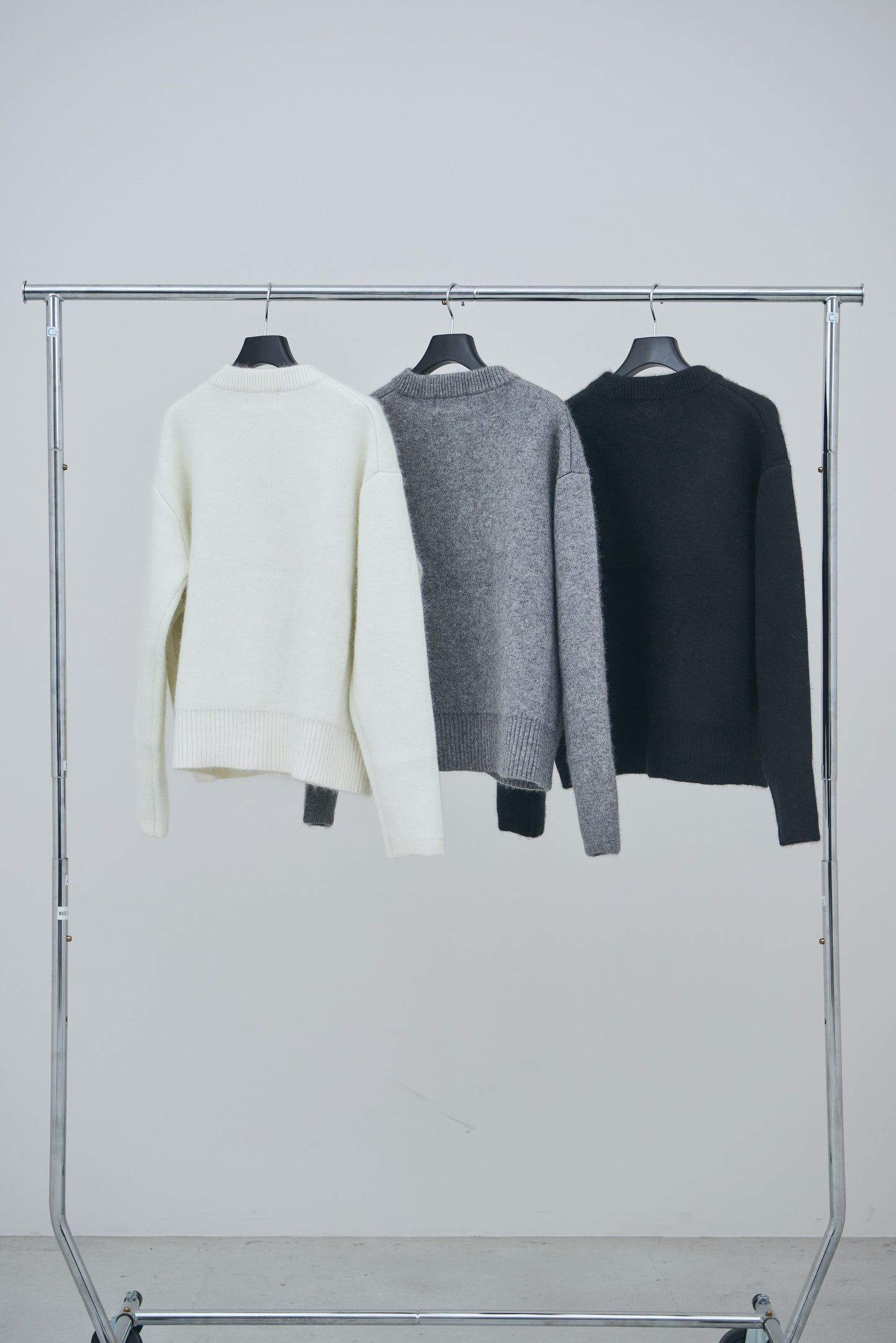 Bicolor raccoon knit coatigan